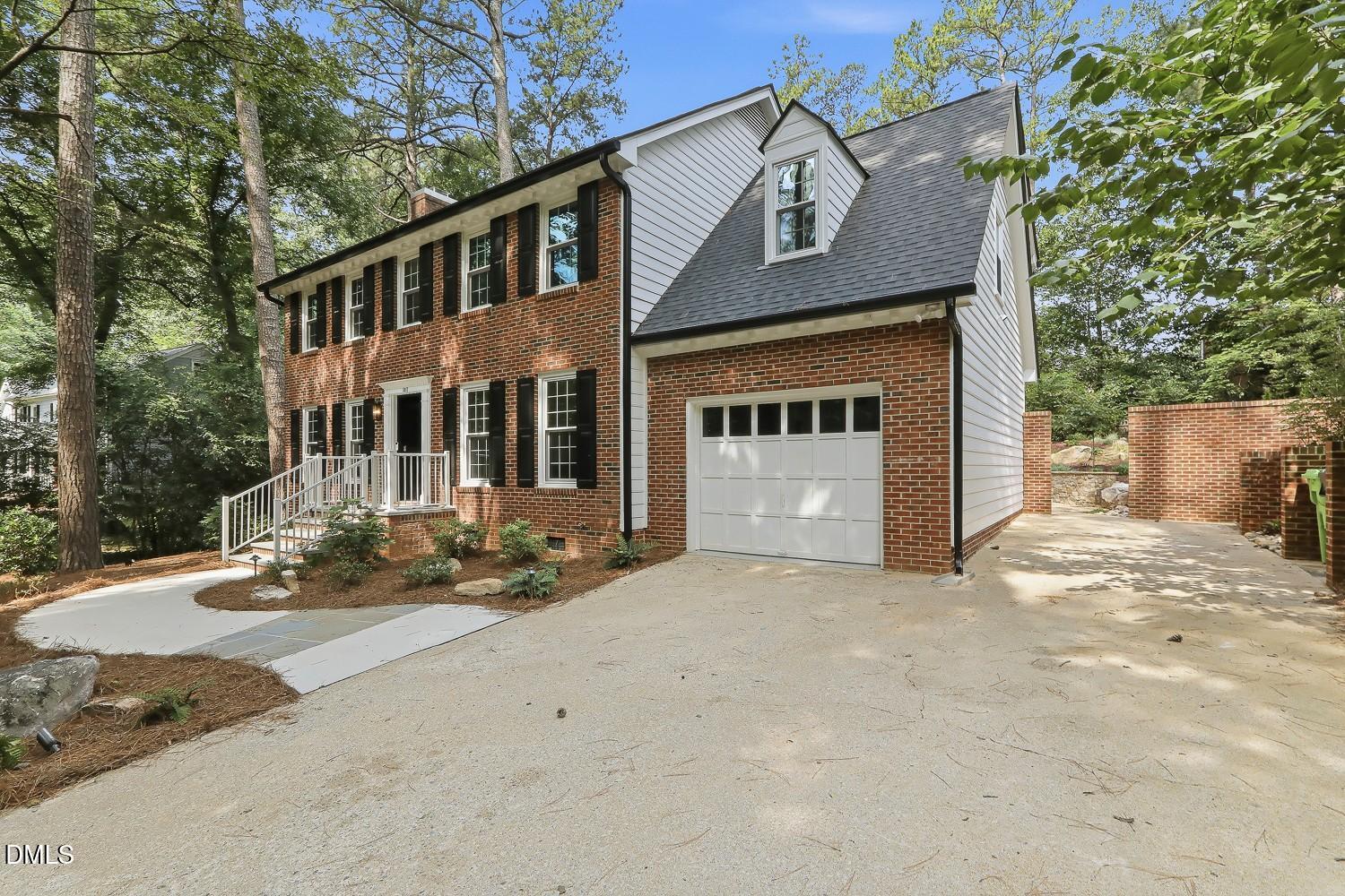 5817 Hedgemoor Drive