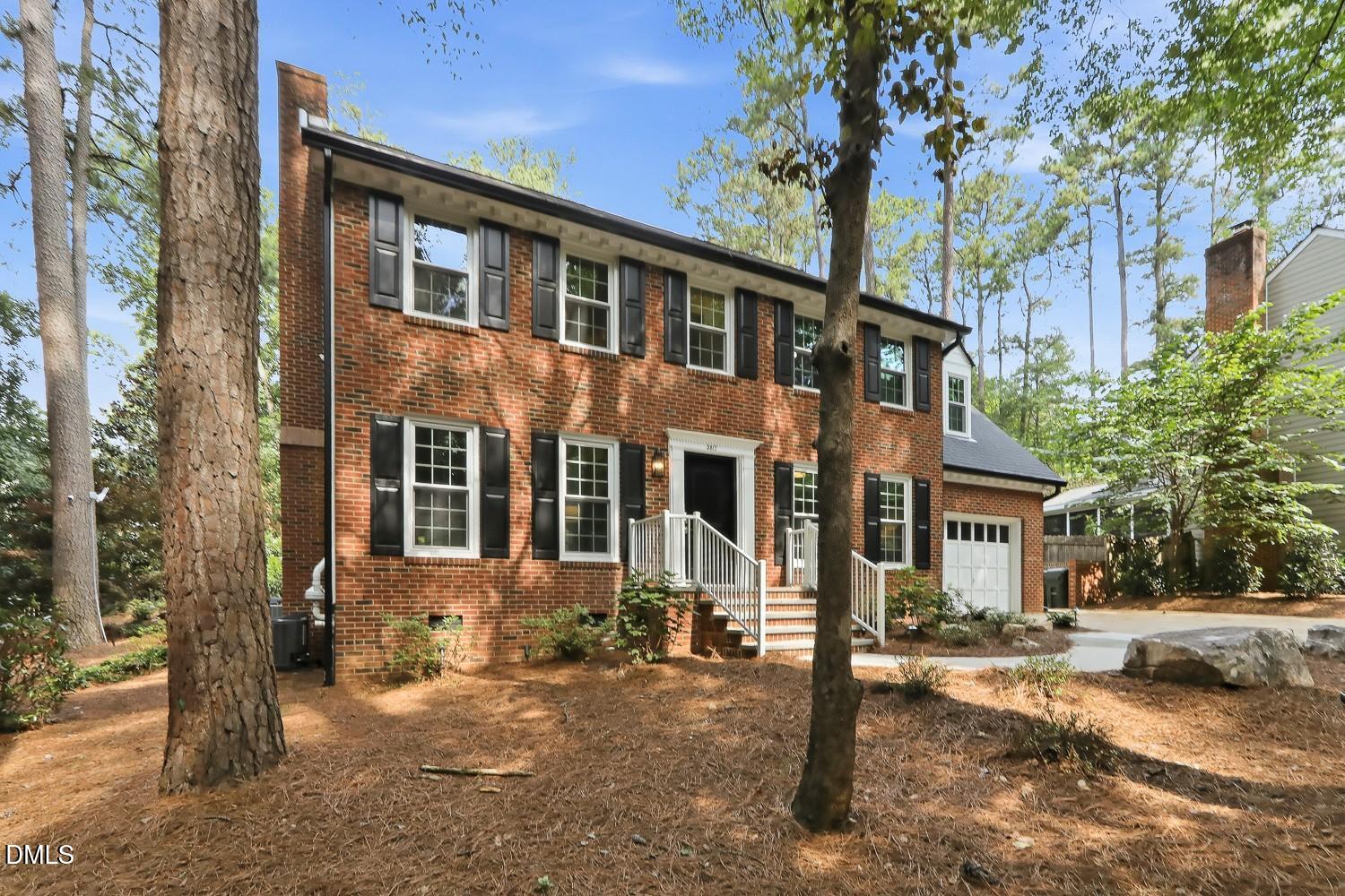 5817 Hedgemoor Drive