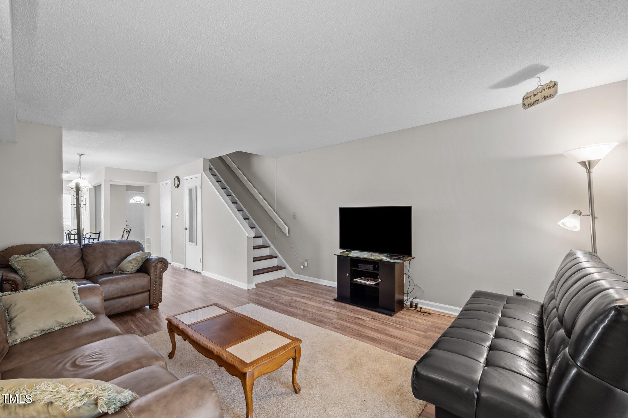 120 Schultz Street