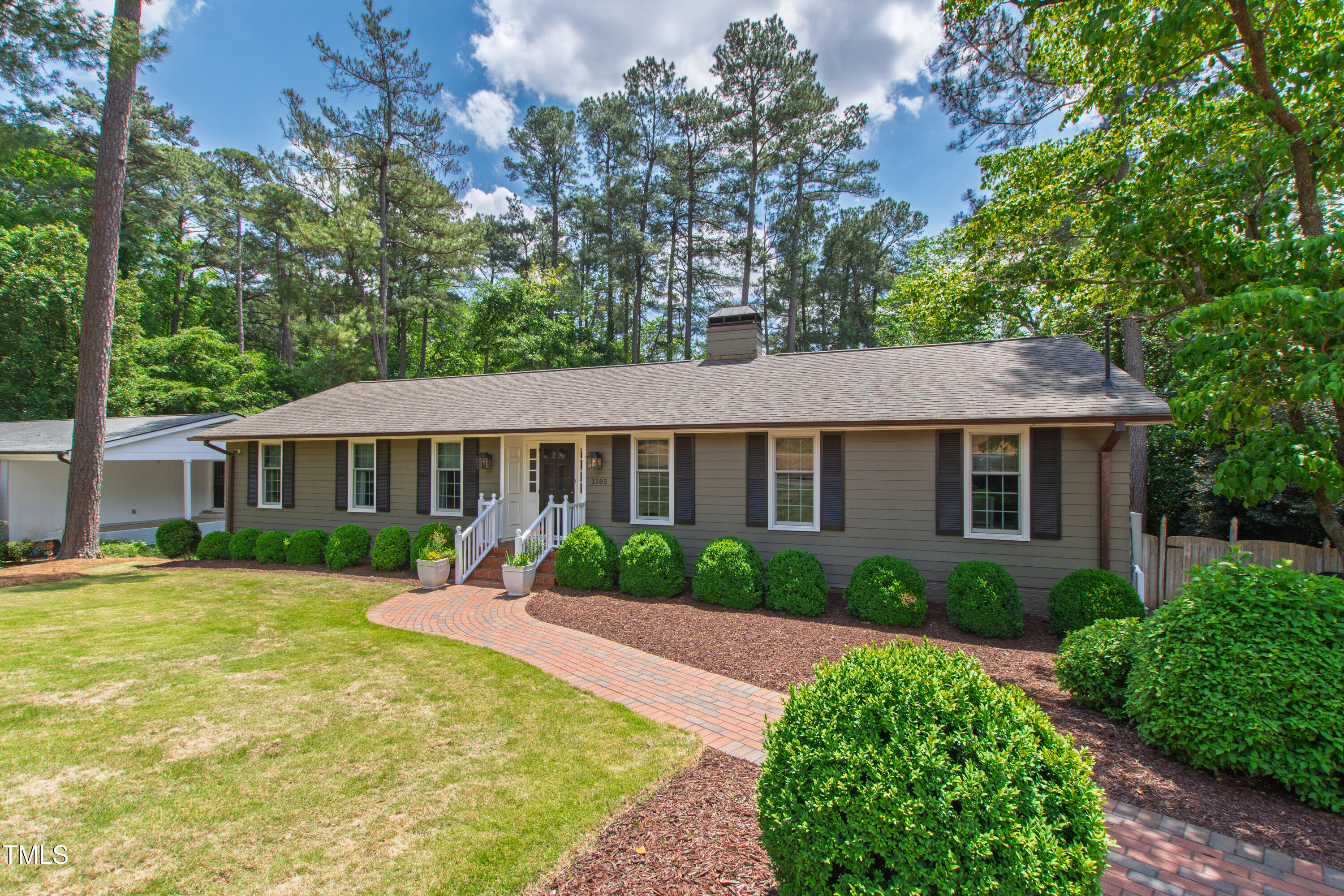 1305 Kimberly Drive