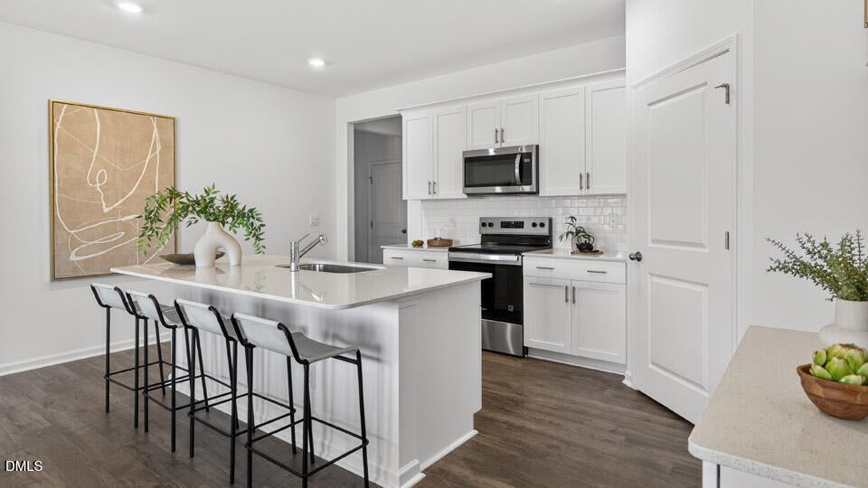 25 Winding River Way