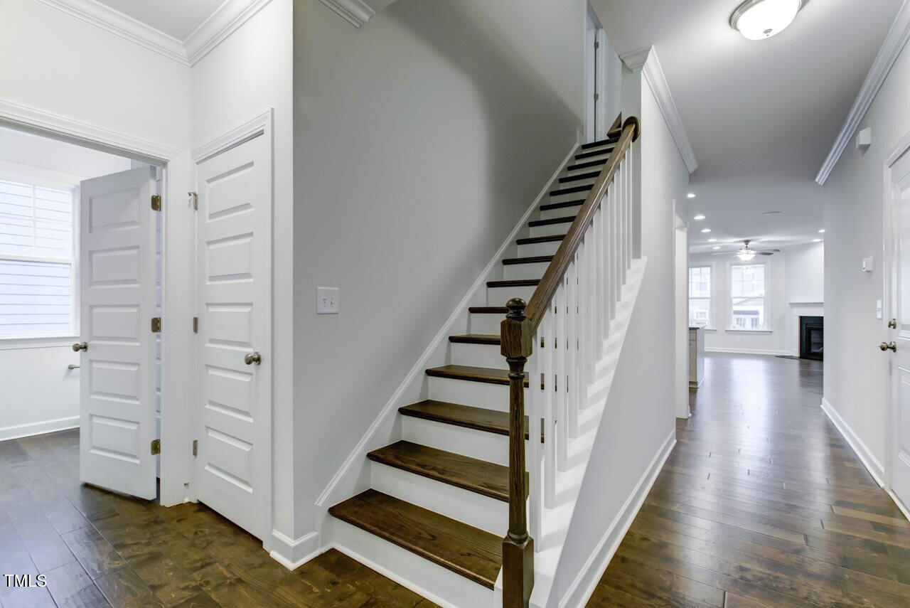 2309 Redbridge Lane