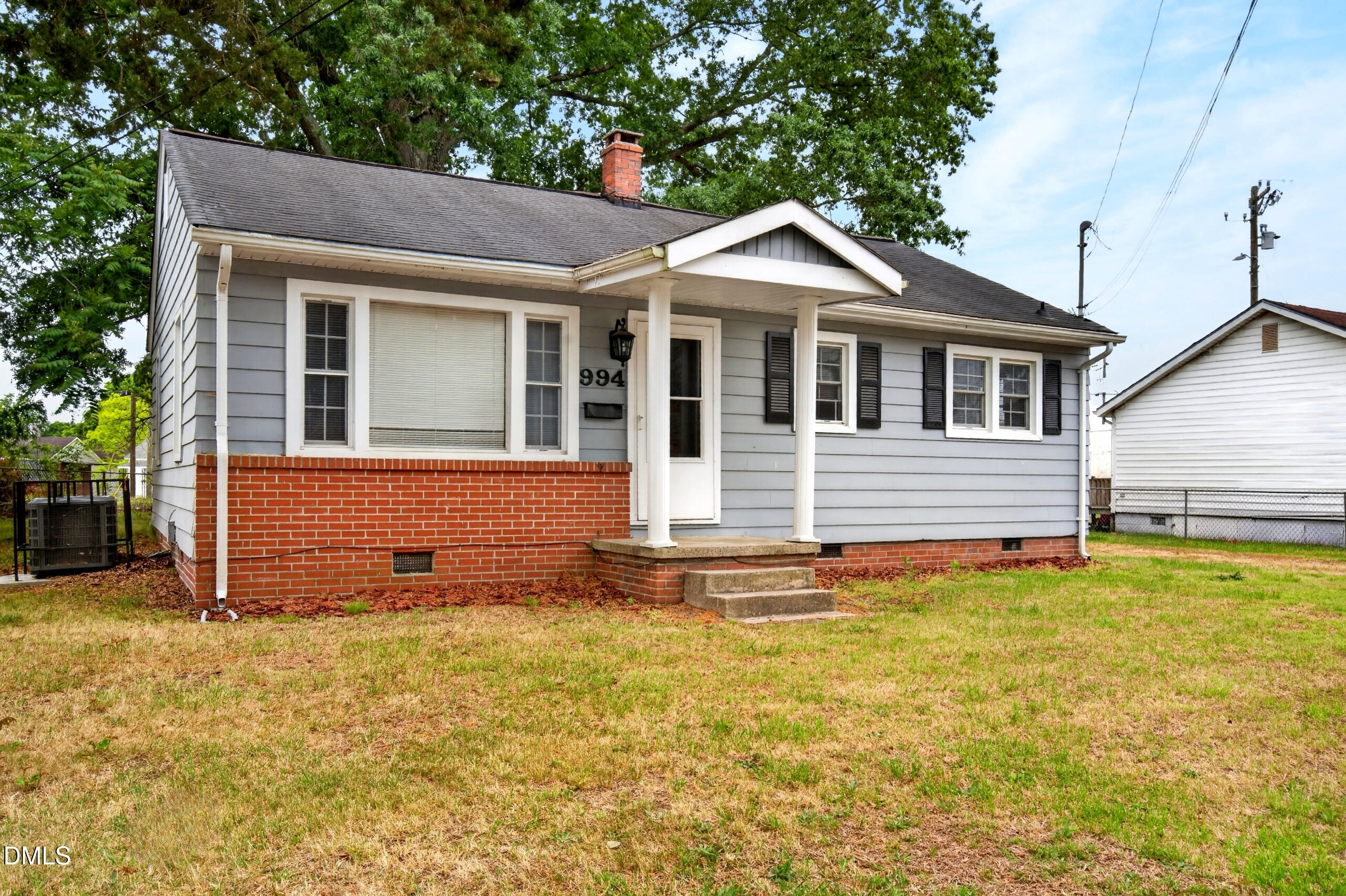 994 Maple Street