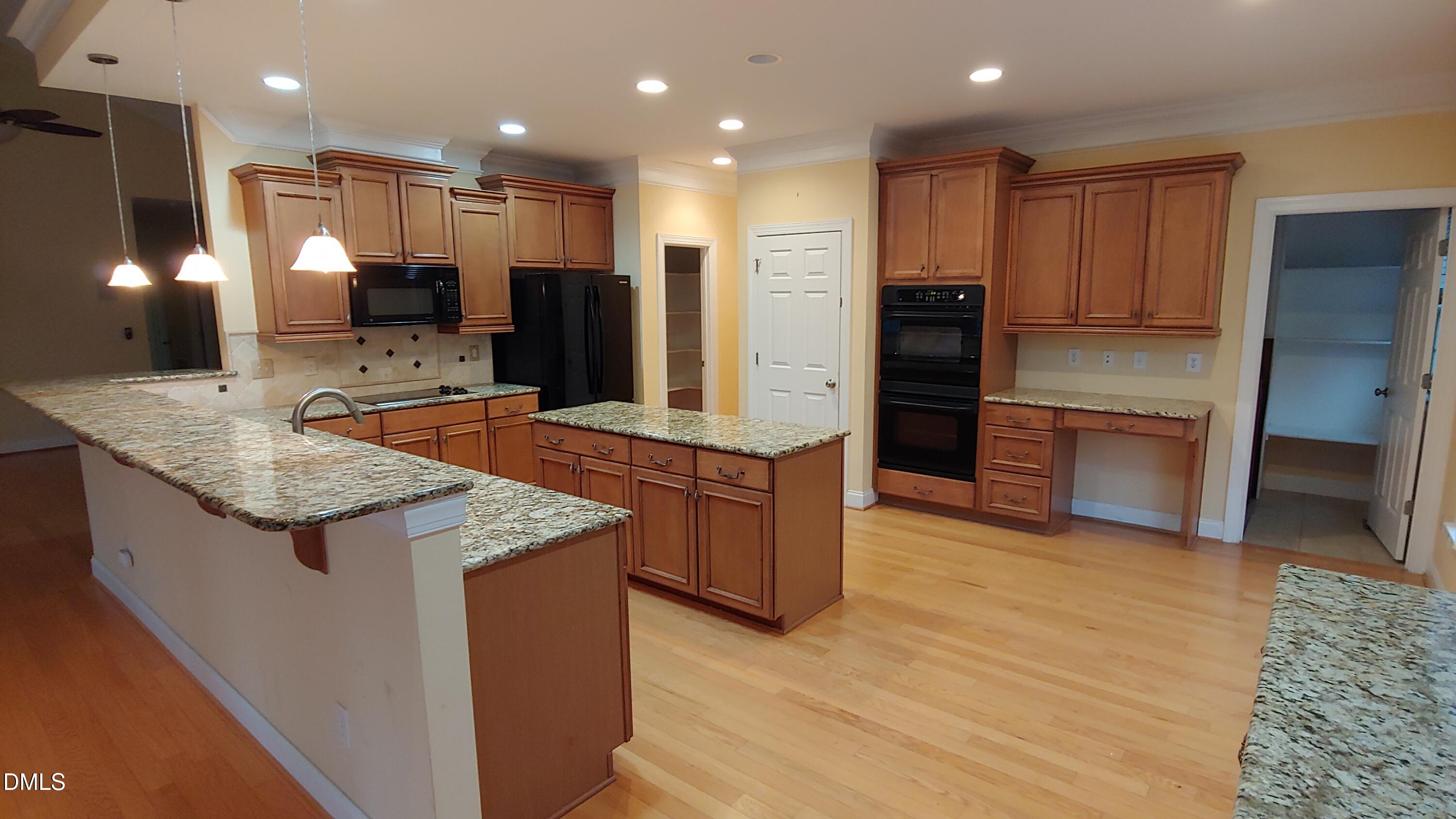 2809 Cowley Road