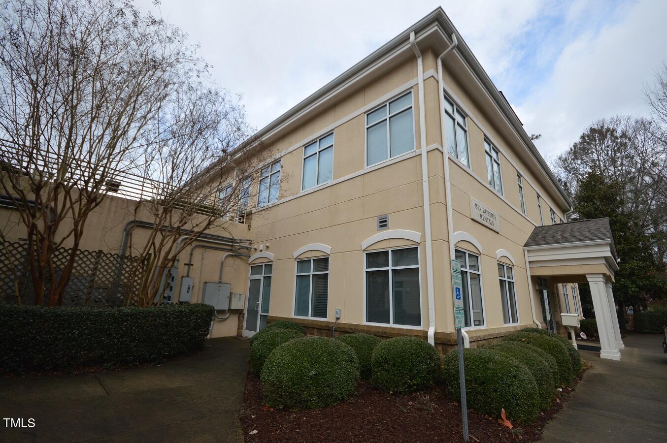 930 SE Cary Parkway 104