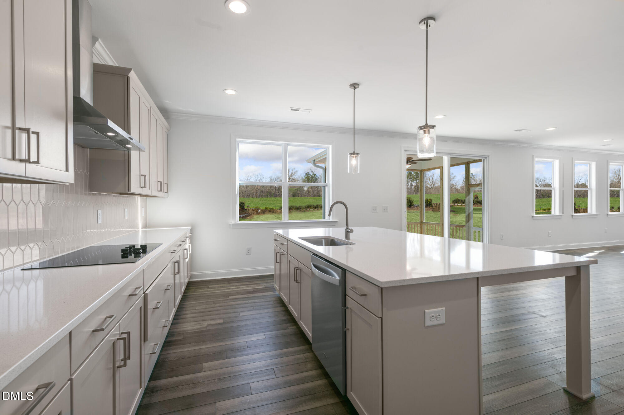 304 Yellow River Way