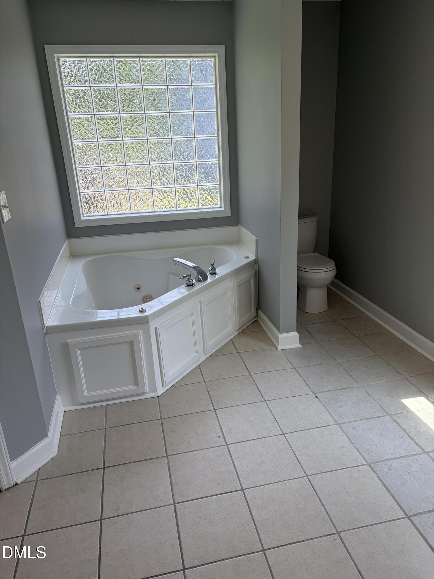 6321 Calico Court