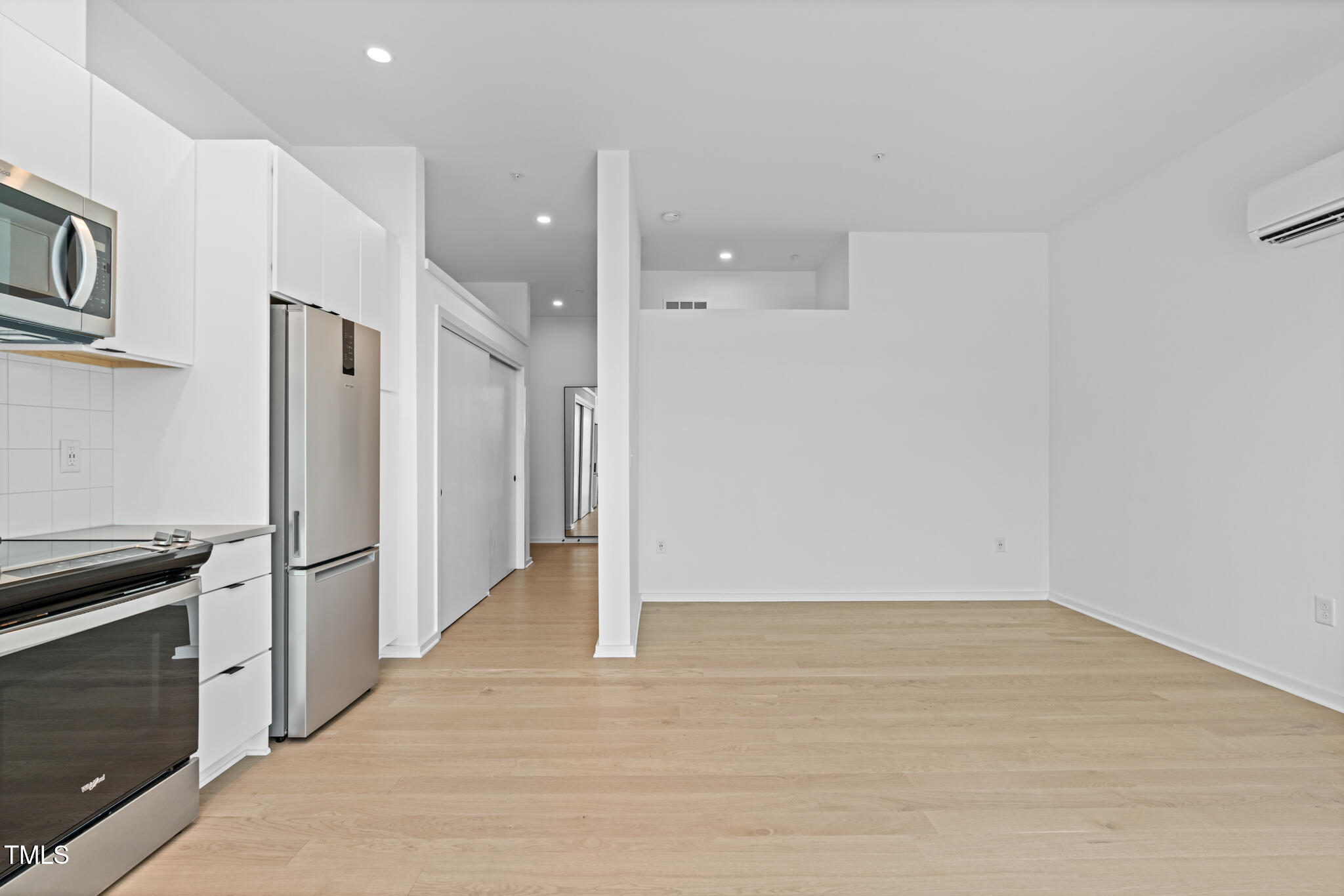 Durham, North Carolina 27701, United States, ,1 BathroomBathrooms,Residential,Active,1928