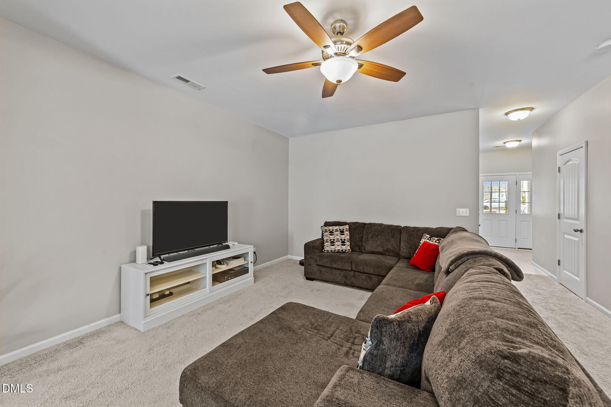 12 E Willow Trace Way