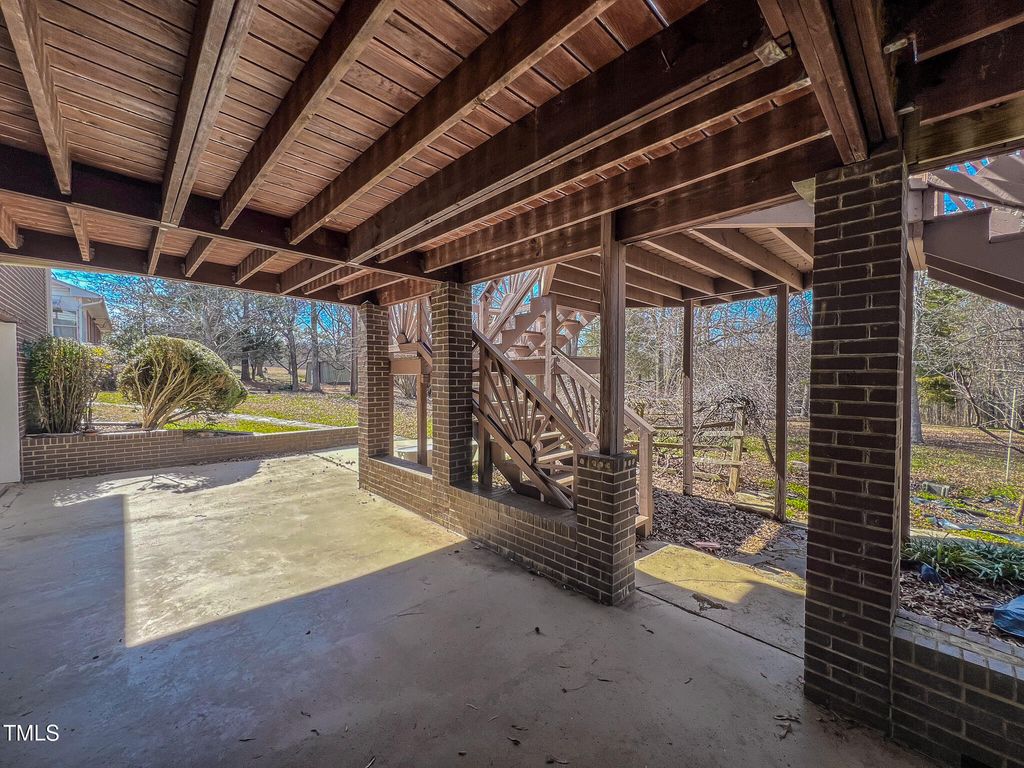 listing image 50