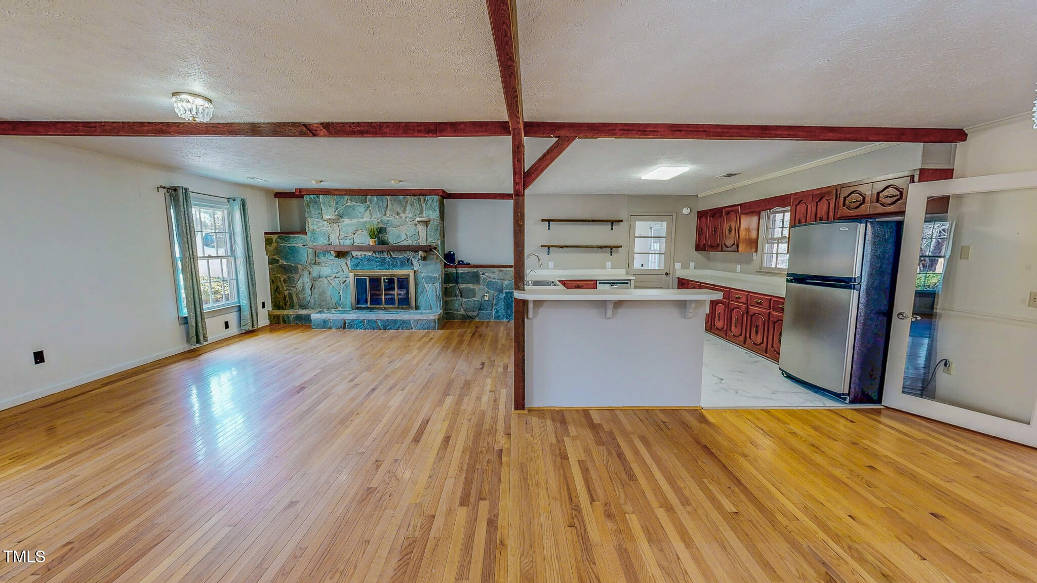 1481 Country Club Road