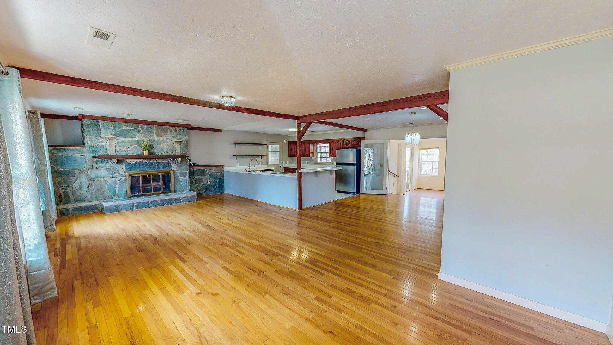 1481 Country Club Road