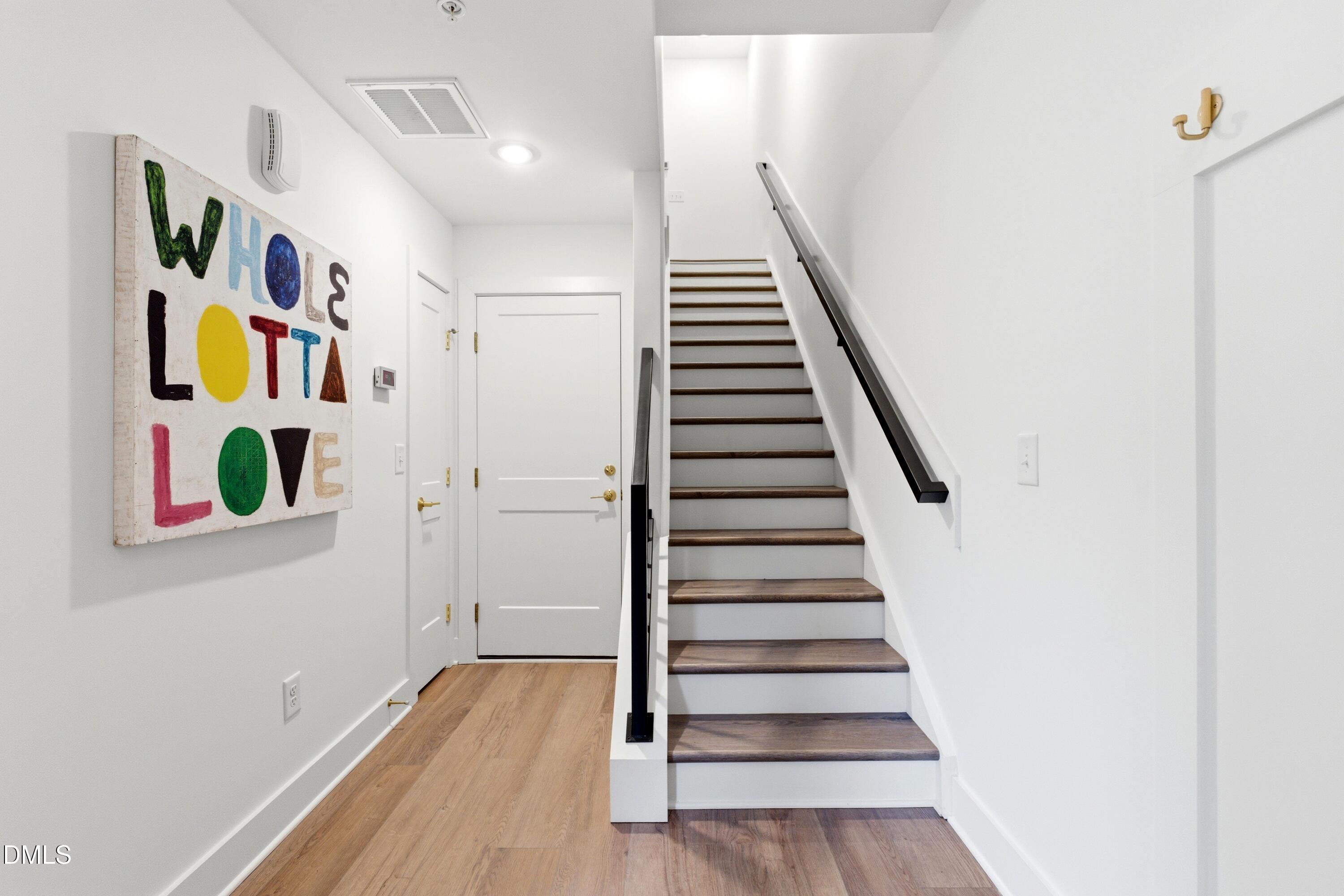 710 W North Street 102