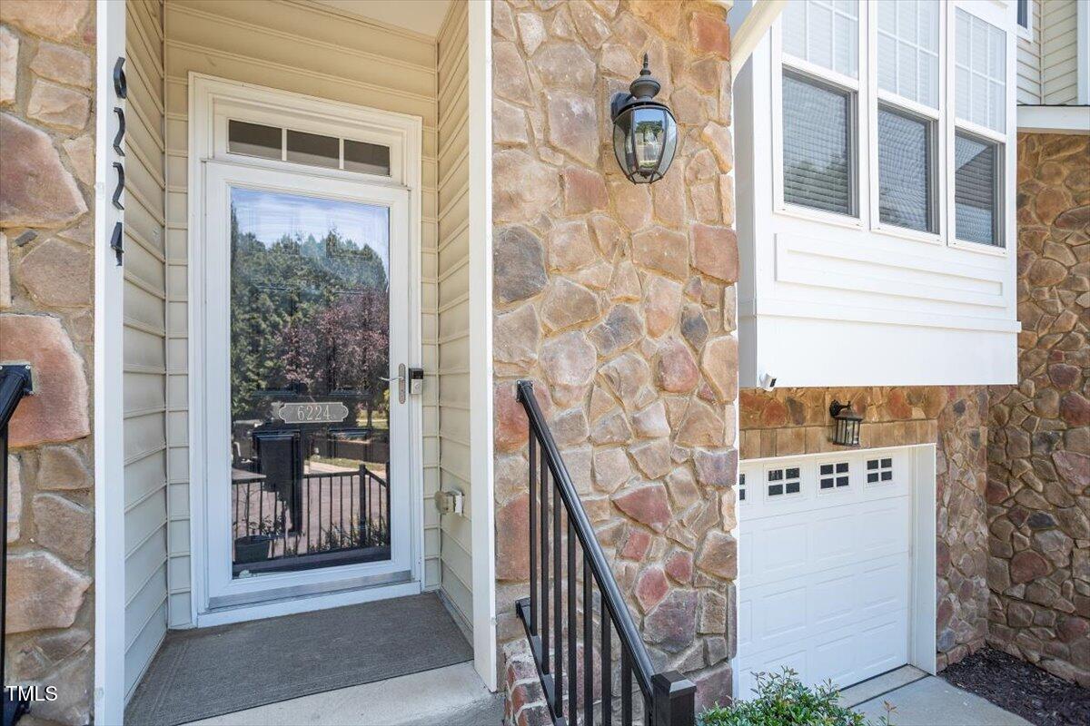 6224 Braidwood Court