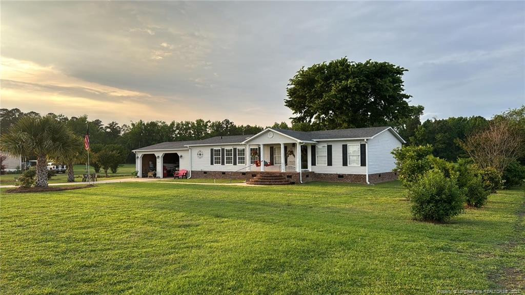 895 Stephens Road