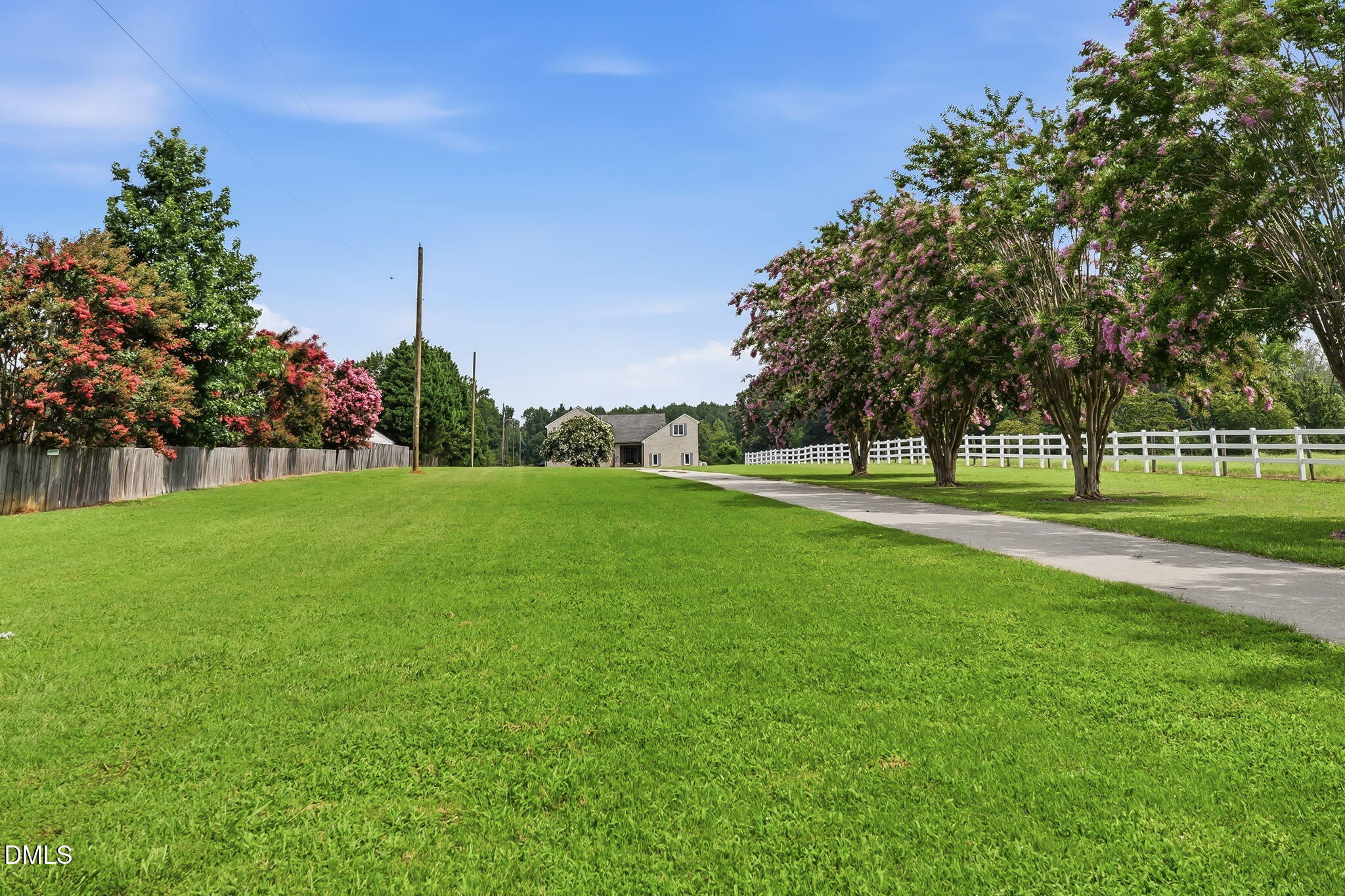 1978 W Castalia Road