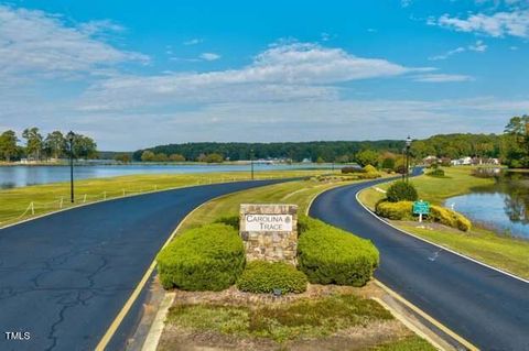 2044 Treetop Circle Sanford NC 27332