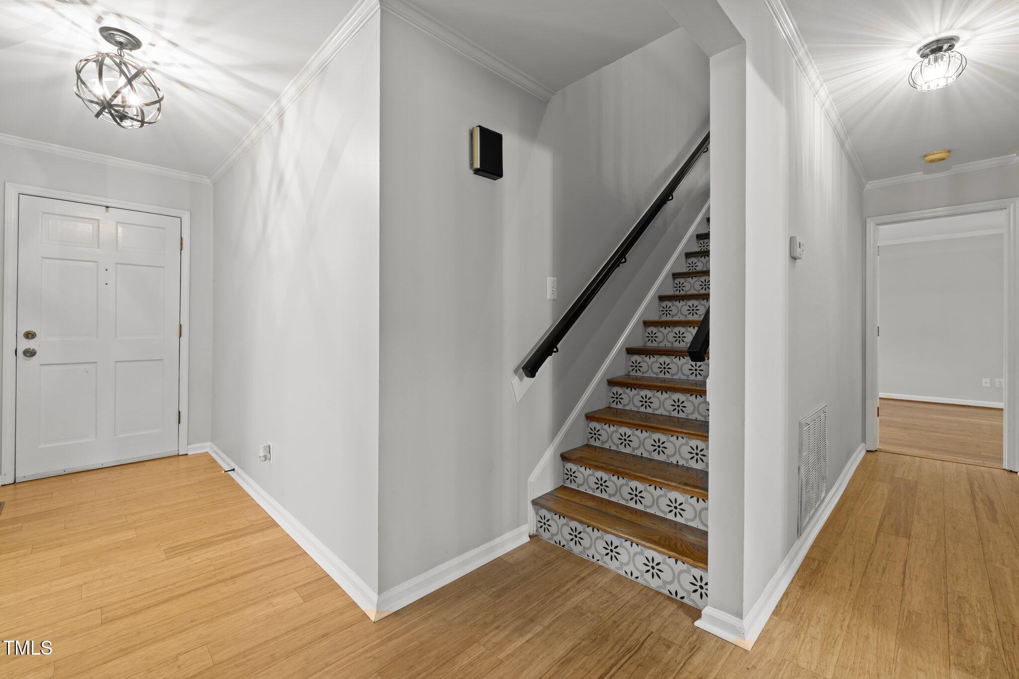 208 Hardwood Ridge Court