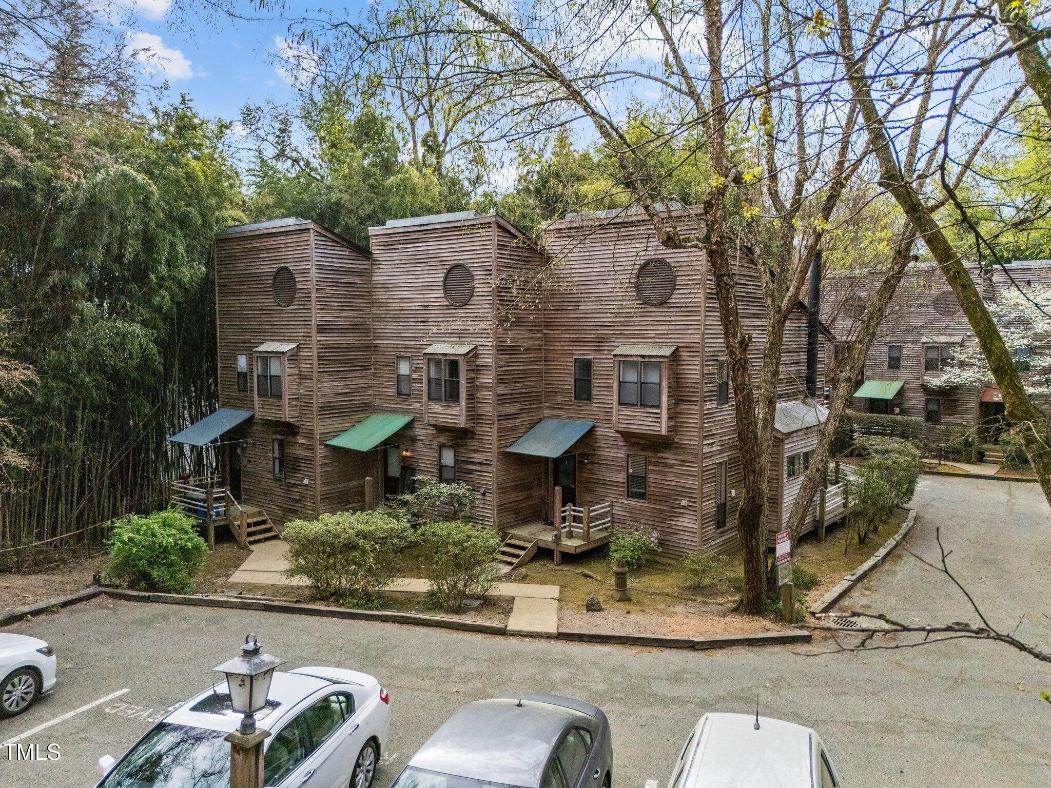 130 E Longview Street Apt K