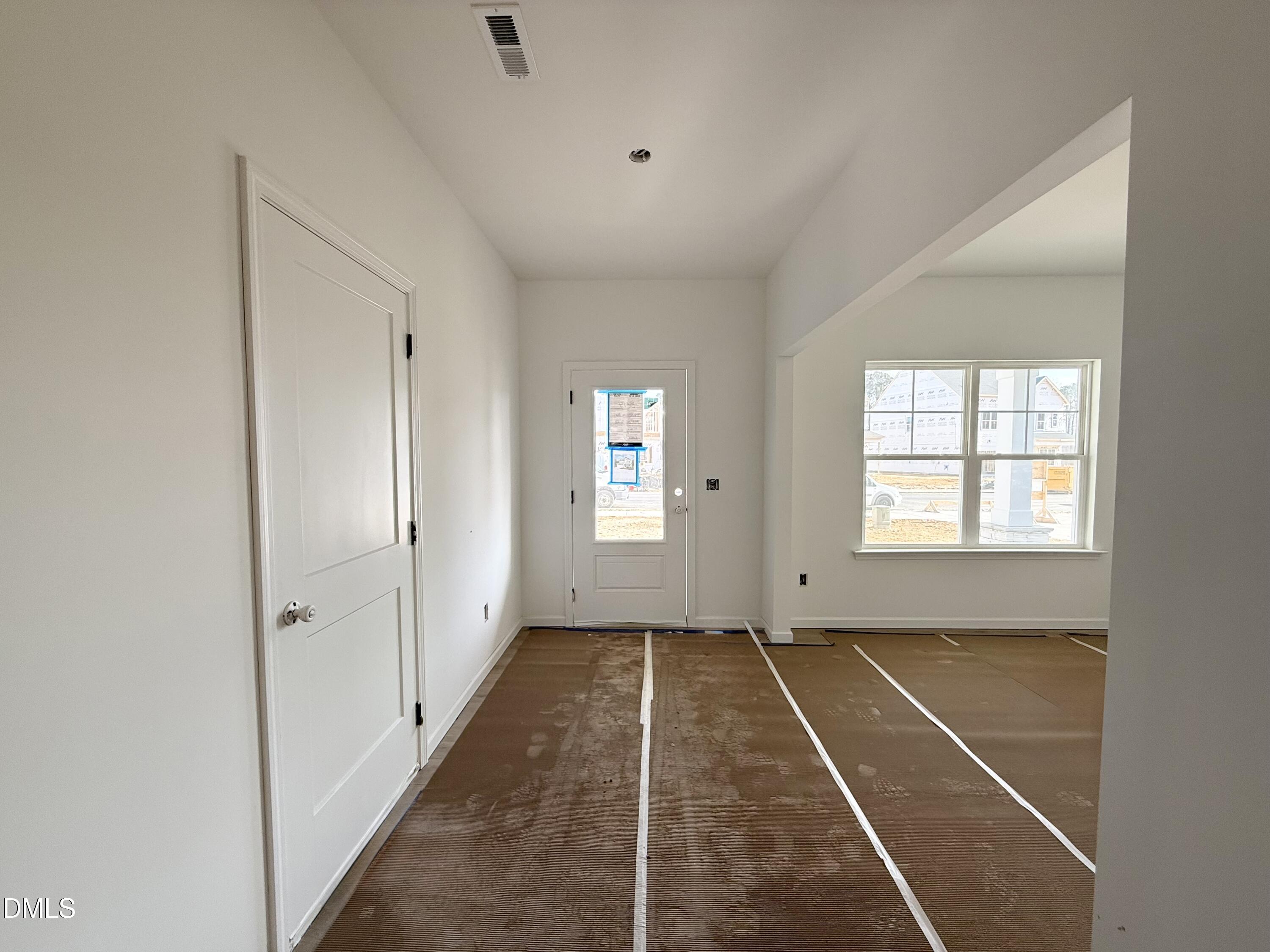 916 Fetching Place 344