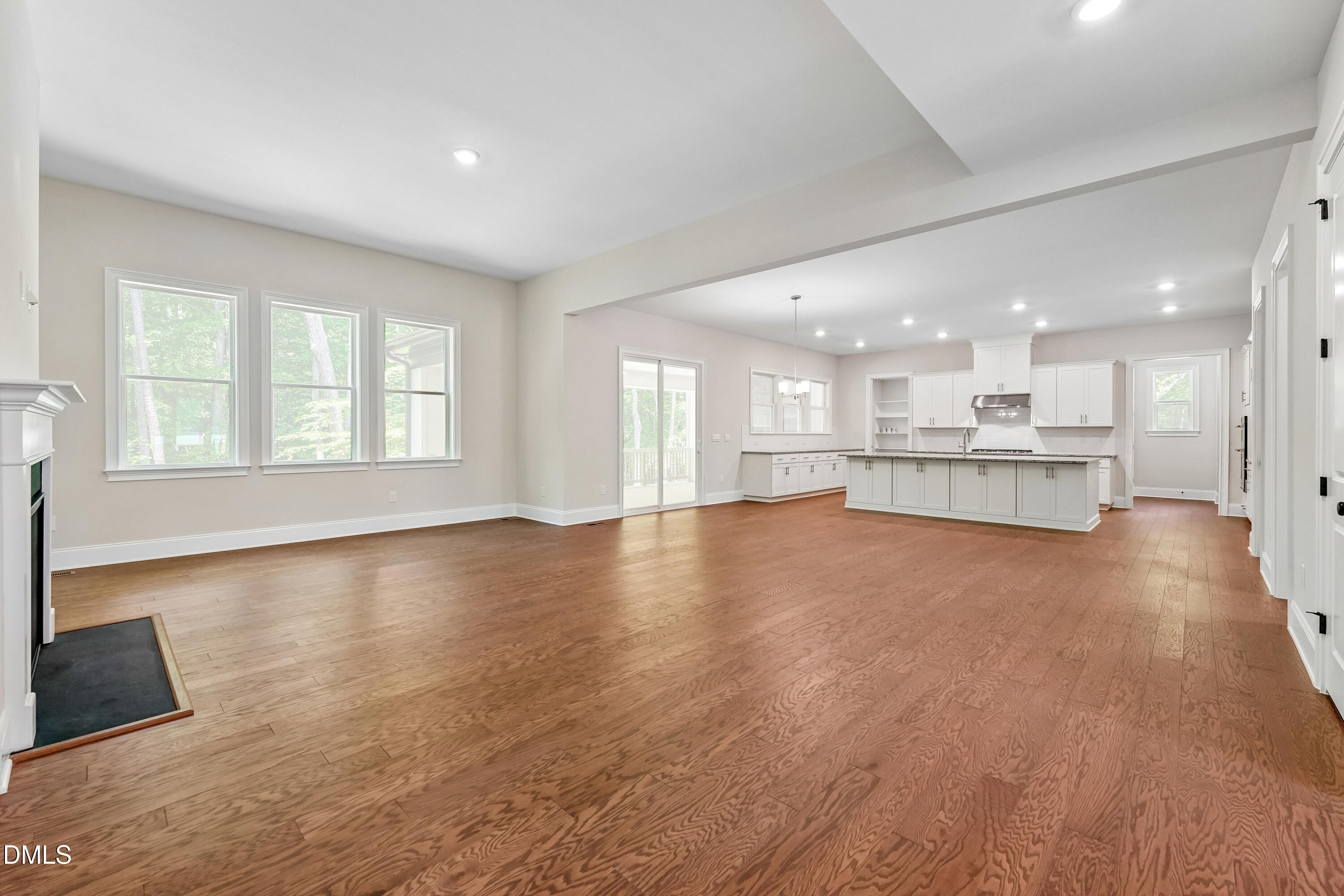 290 Twisted Oak Way