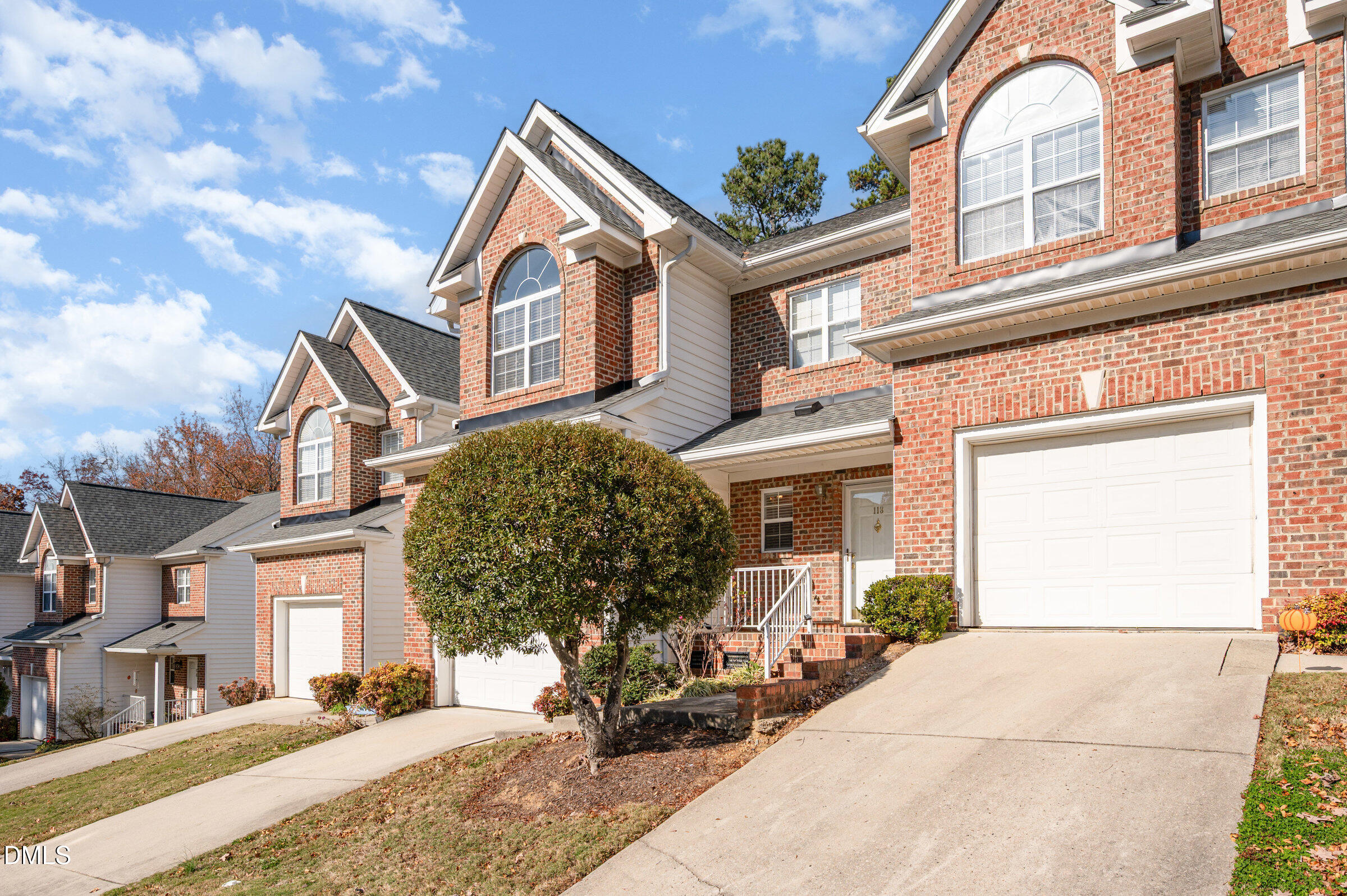 118 Grande Meadow Way