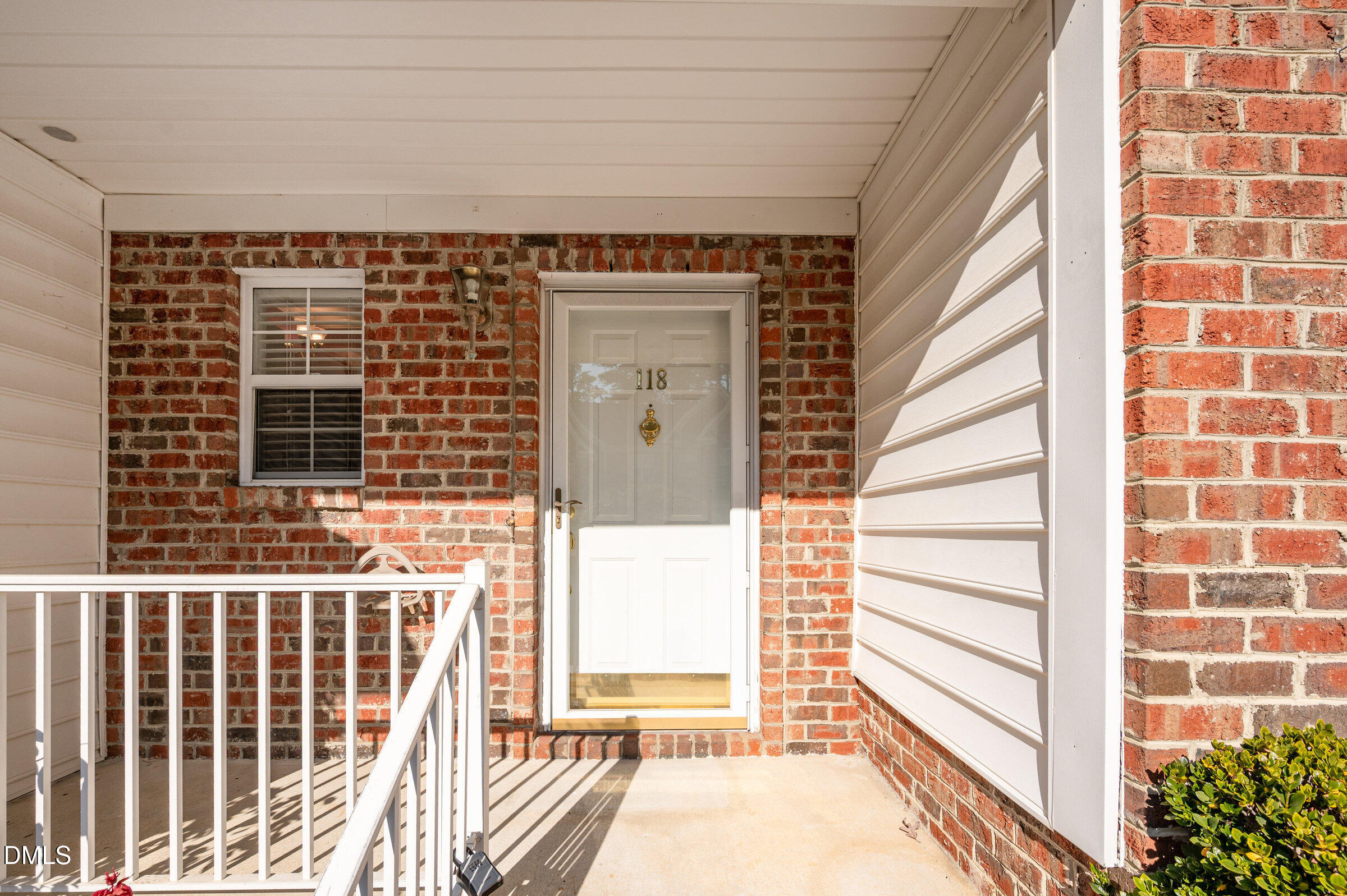 118 Grande Meadow Way