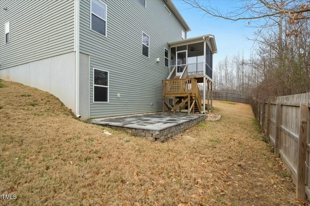 Clayton, North Carolina 27527, United States, 6 Bedrooms Bedrooms, ,4 BathroomsBathrooms,Residential,Pending,6465