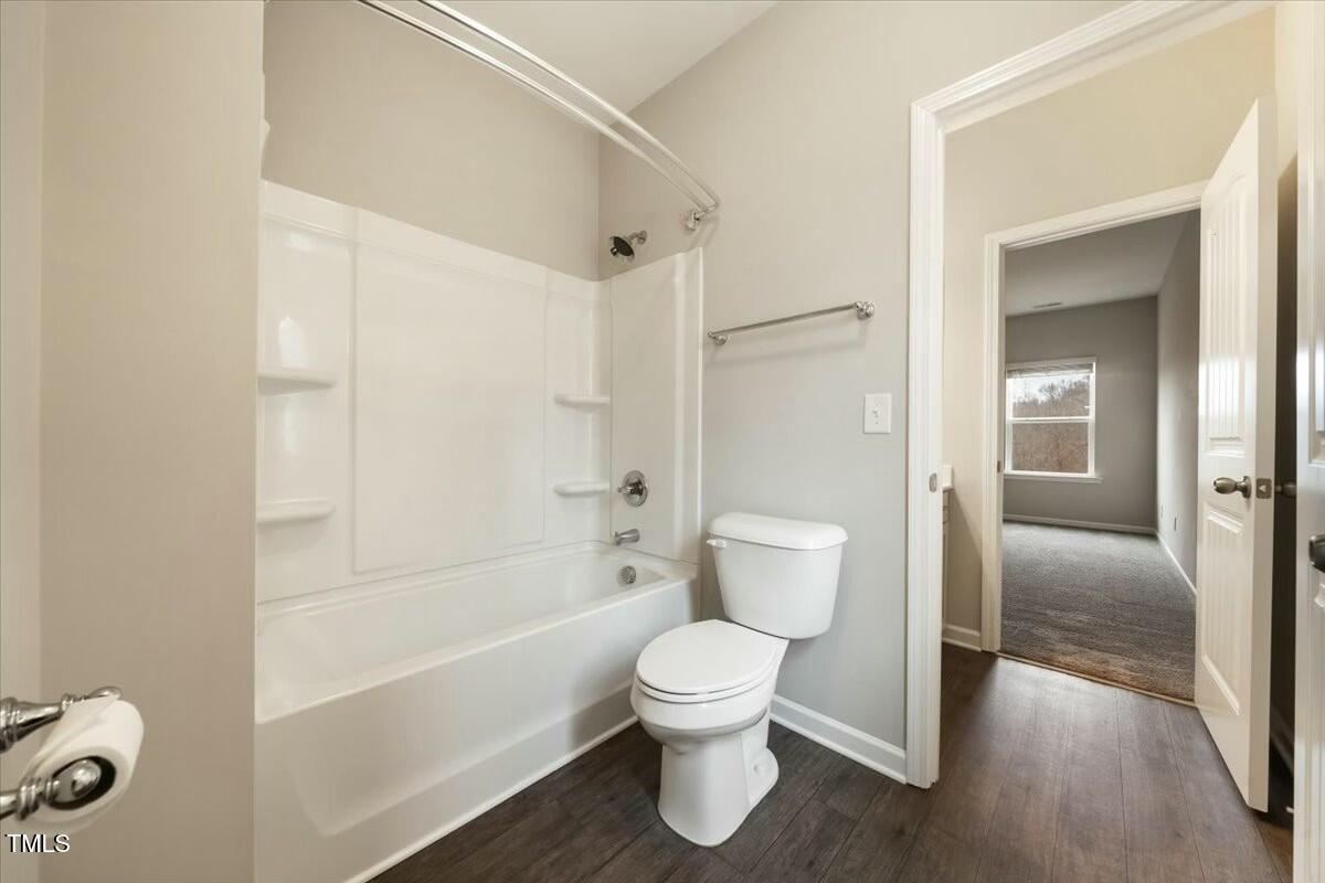 Clayton, North Carolina 27527, United States, 6 Bedrooms Bedrooms, ,4 BathroomsBathrooms,Residential,Pending,6465