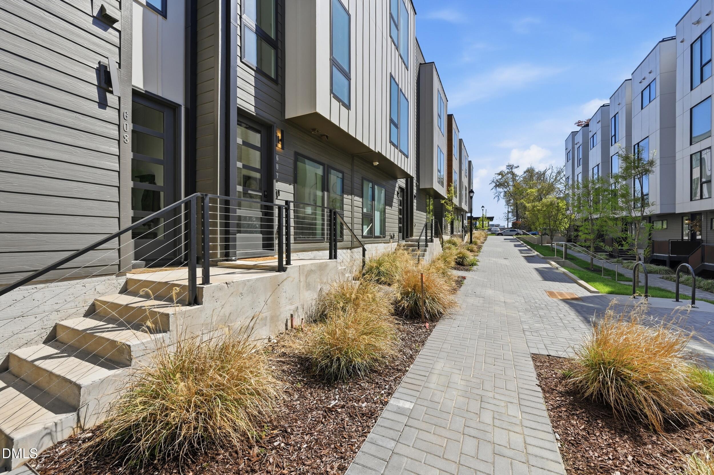 512 Gordon Street # 607