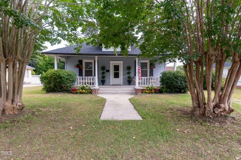 Single Family Residence in Erwin NC 202 C Street 1.jpg