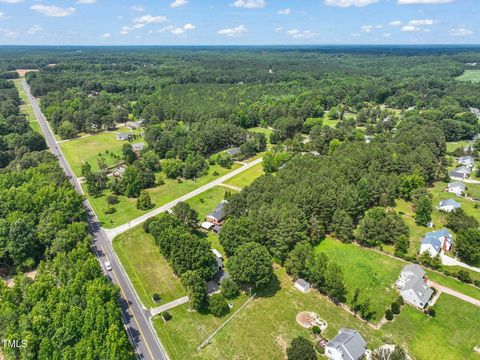 Single Family Residence in Youngsville NC 8108 Zebulon Road 37.jpg