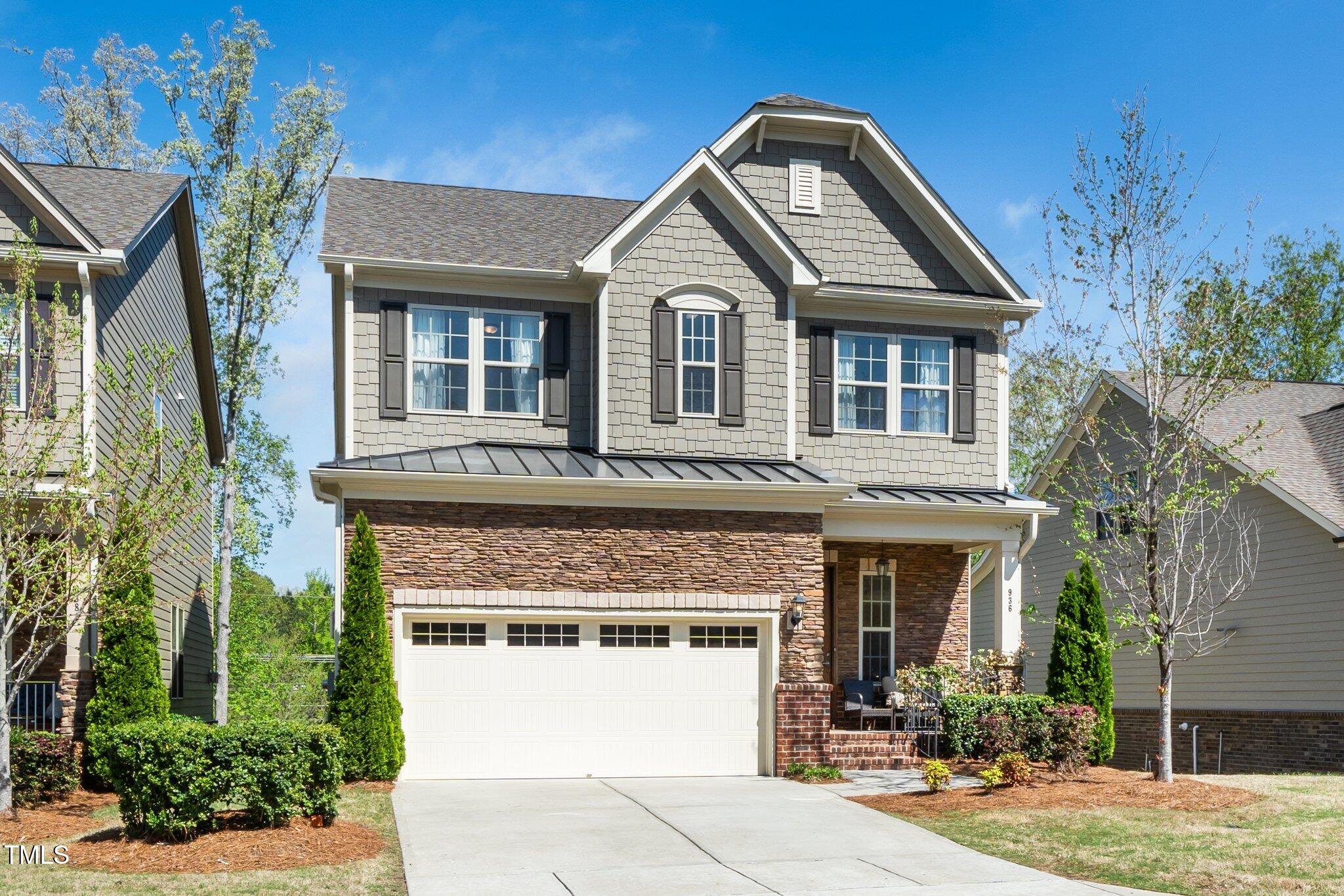 936 Regency Cottage Place