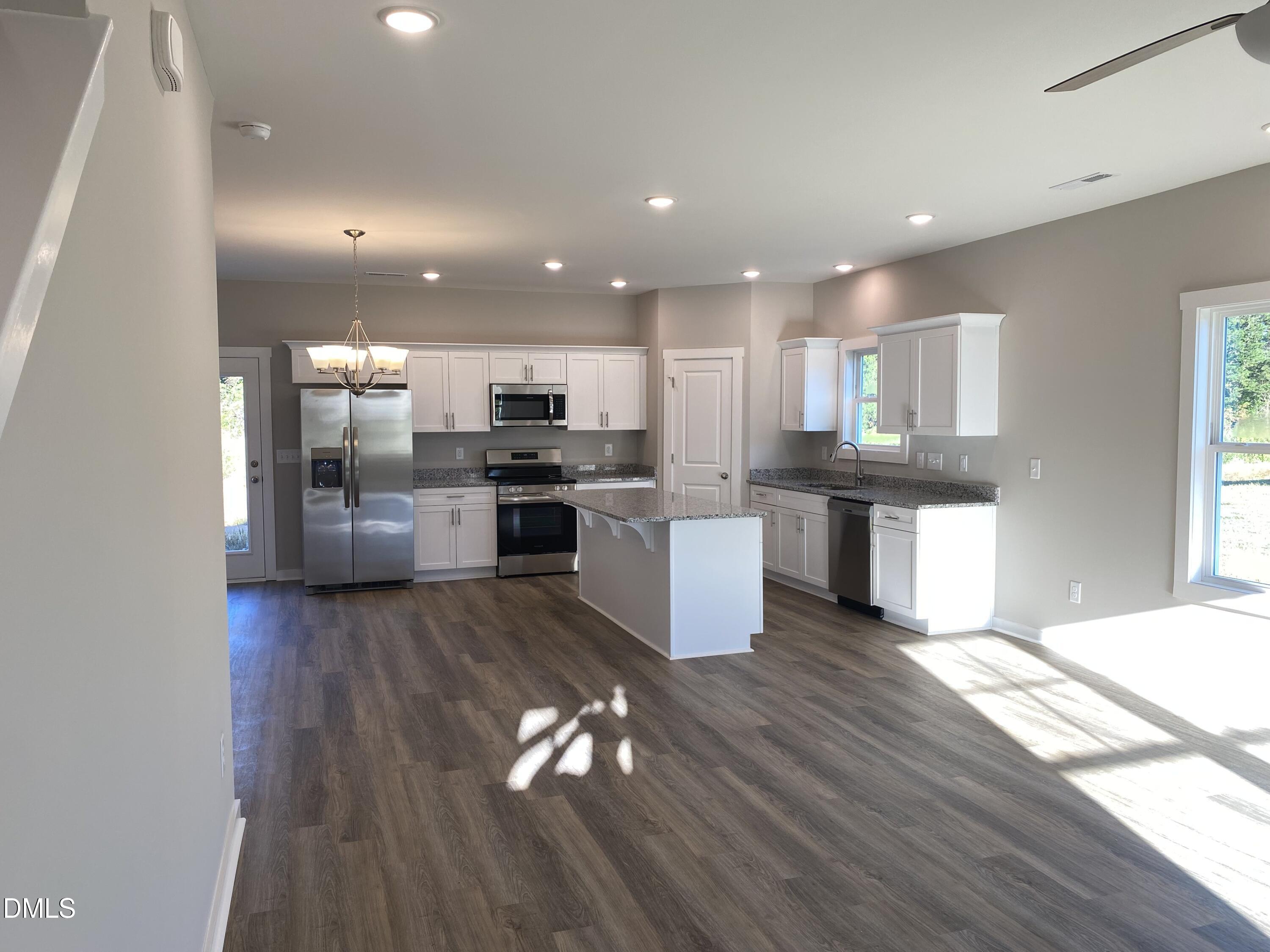 1175 Scarlet Oak Road