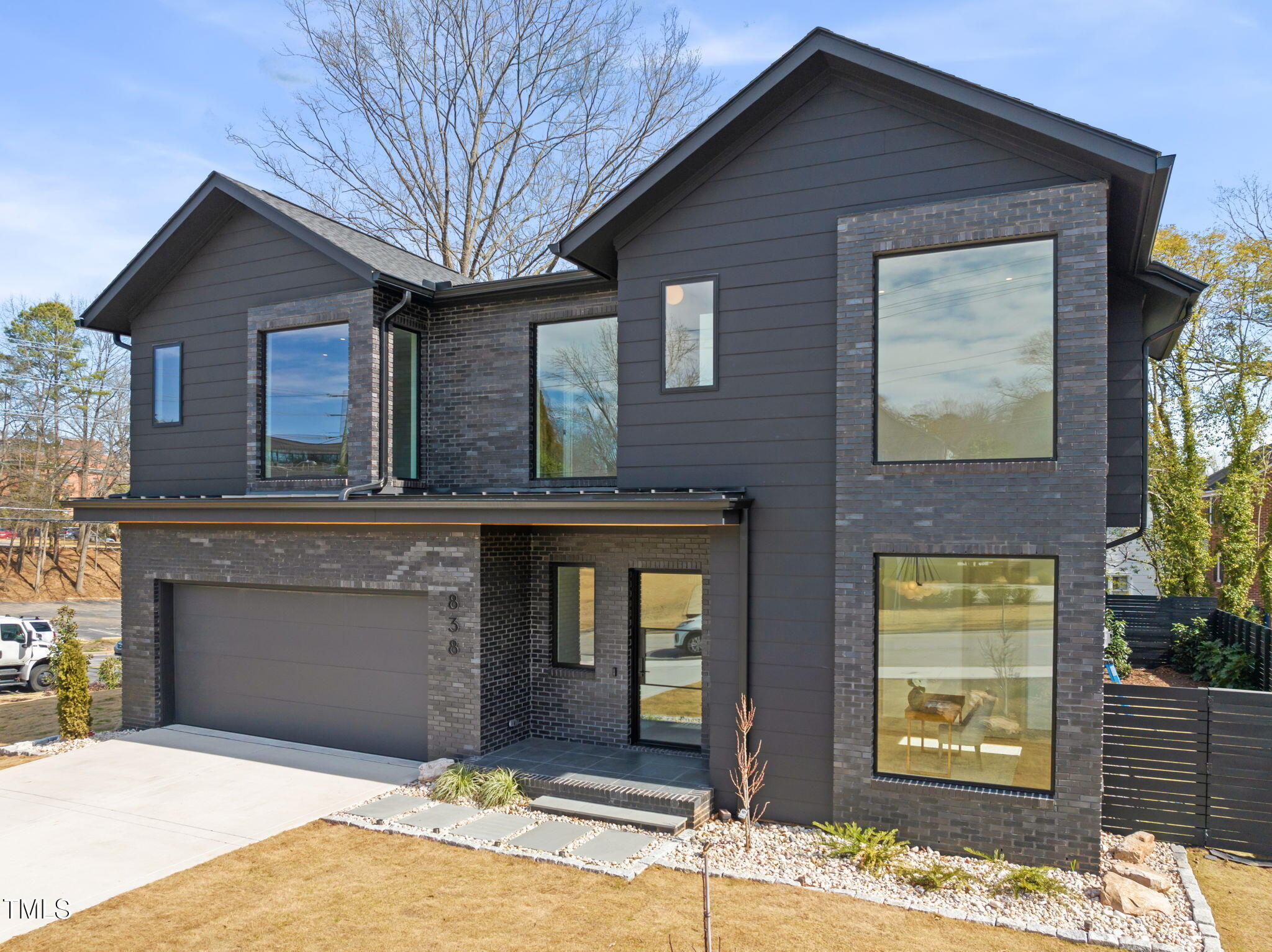 838 Woodburn Road