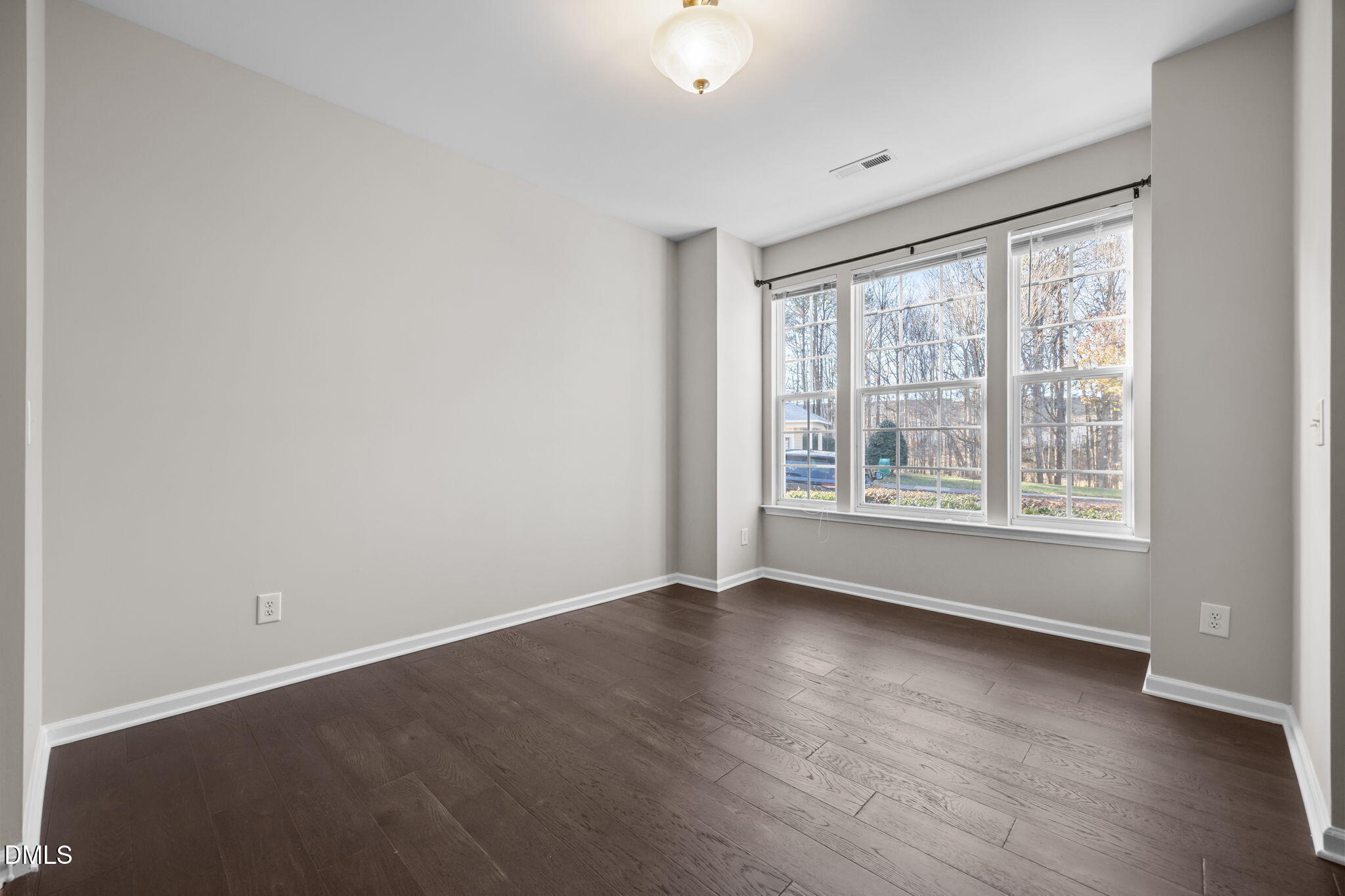 7704 Winners Edge Street