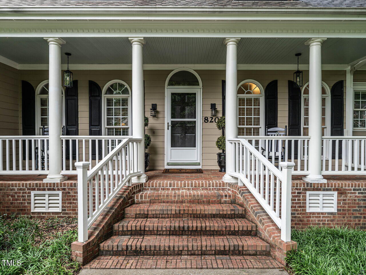 820 Parkridge Drive