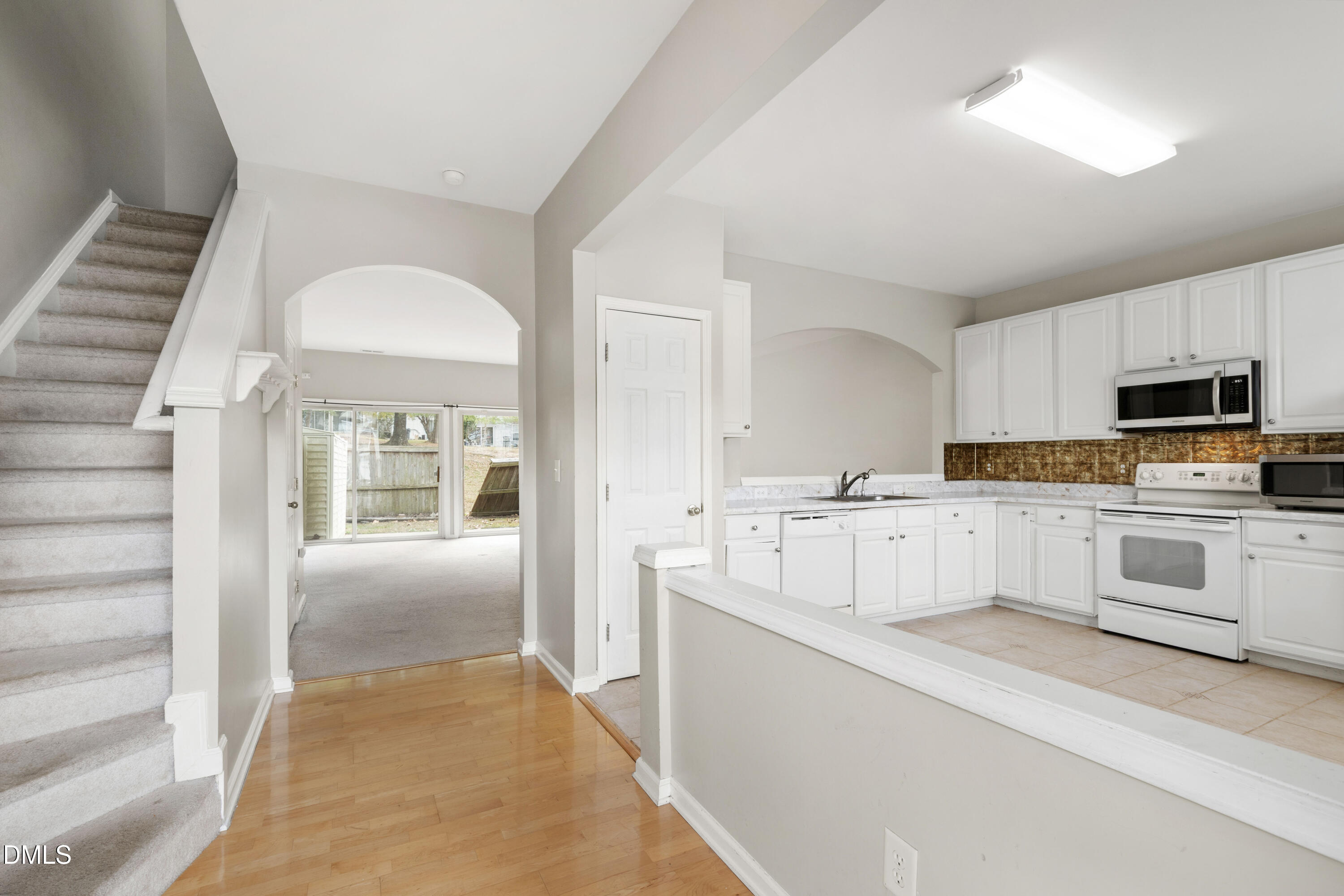 410 Hickory Meadow Circle