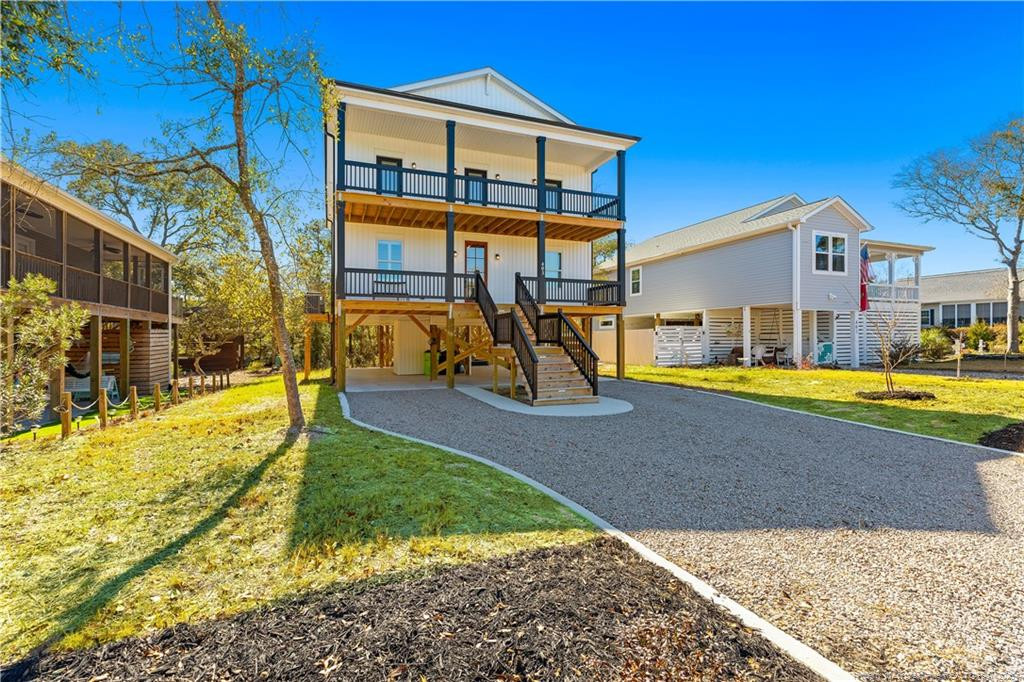 403 E Oak Island Drive