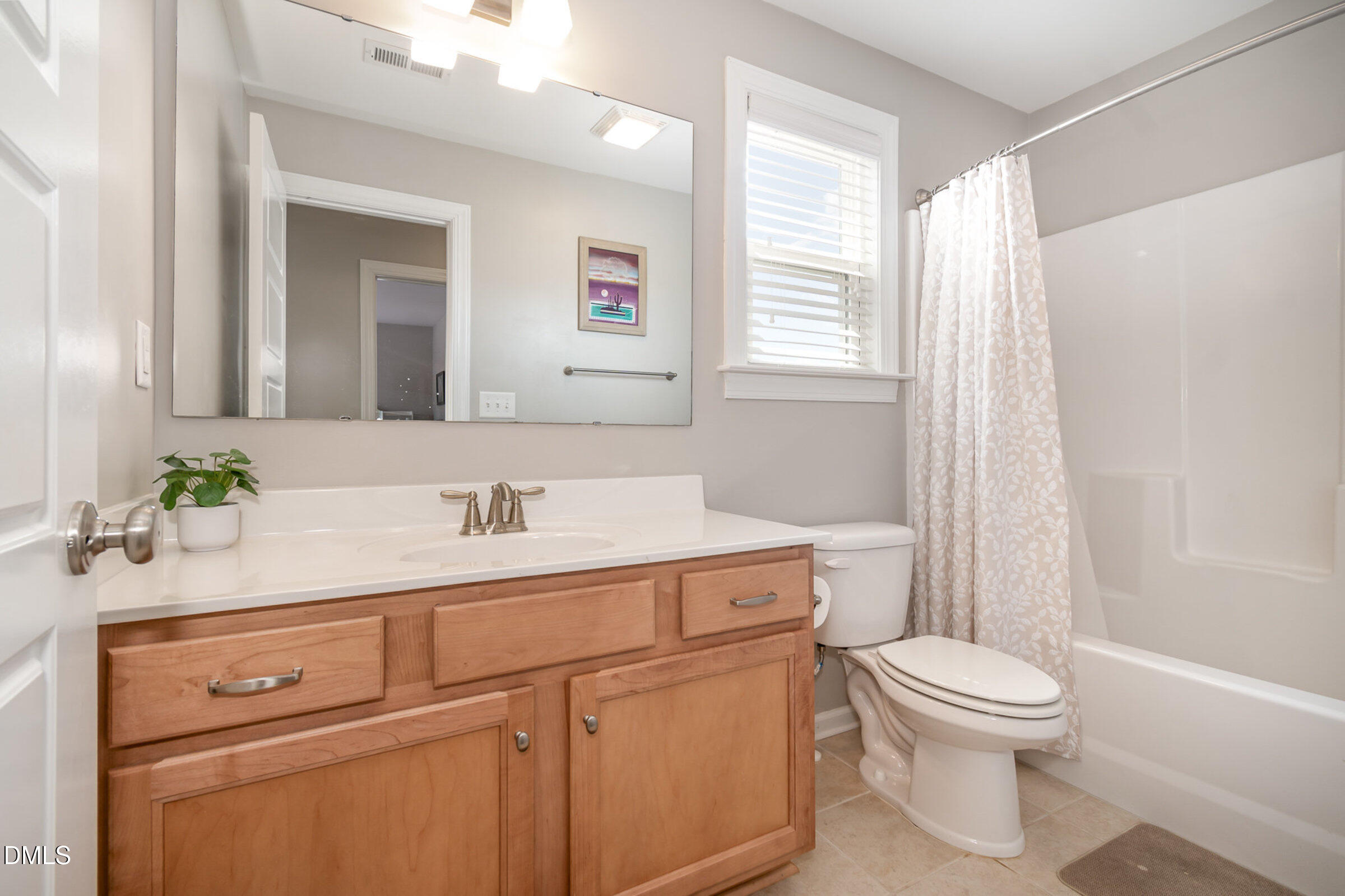 Greensboro, North Carolina 27455, United States, 4 Bedrooms Bedrooms, ,3 BathroomsBathrooms,Residential,Active,224556