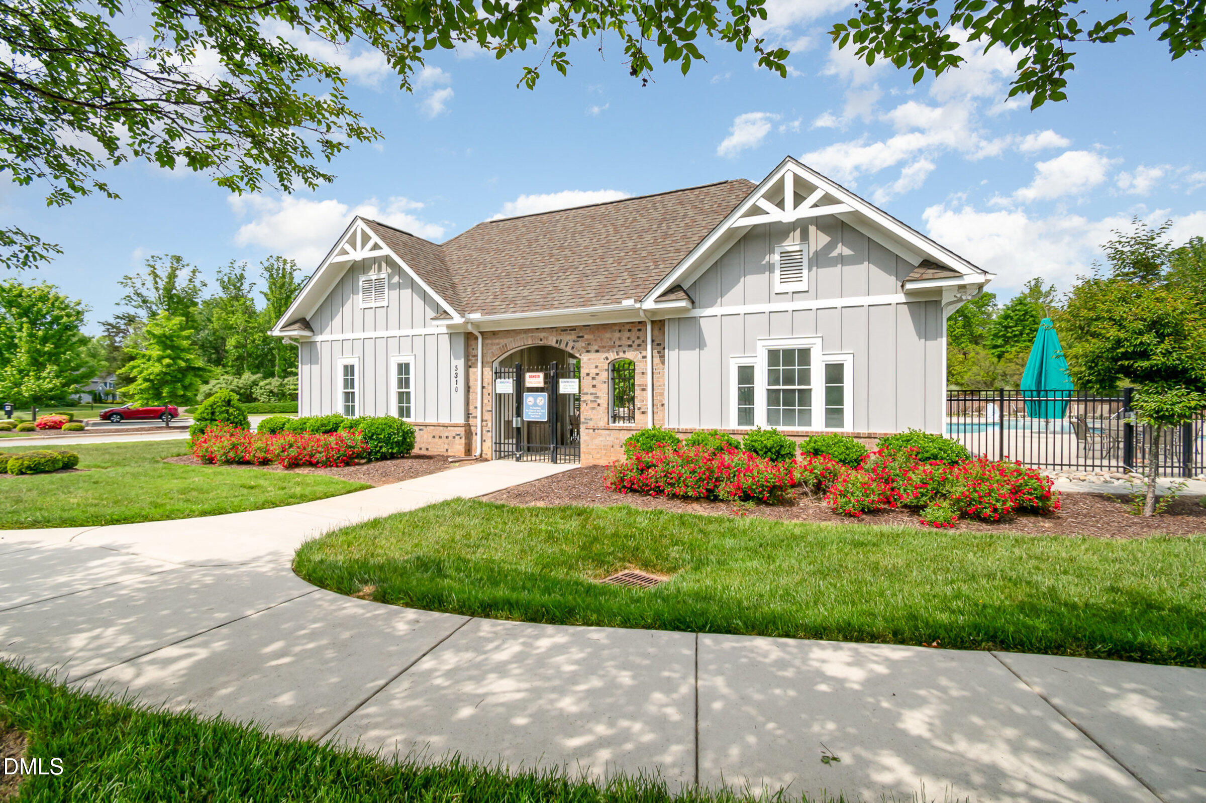 Greensboro, North Carolina 27455, United States, 4 Bedrooms Bedrooms, ,3 BathroomsBathrooms,Residential,Active,224556