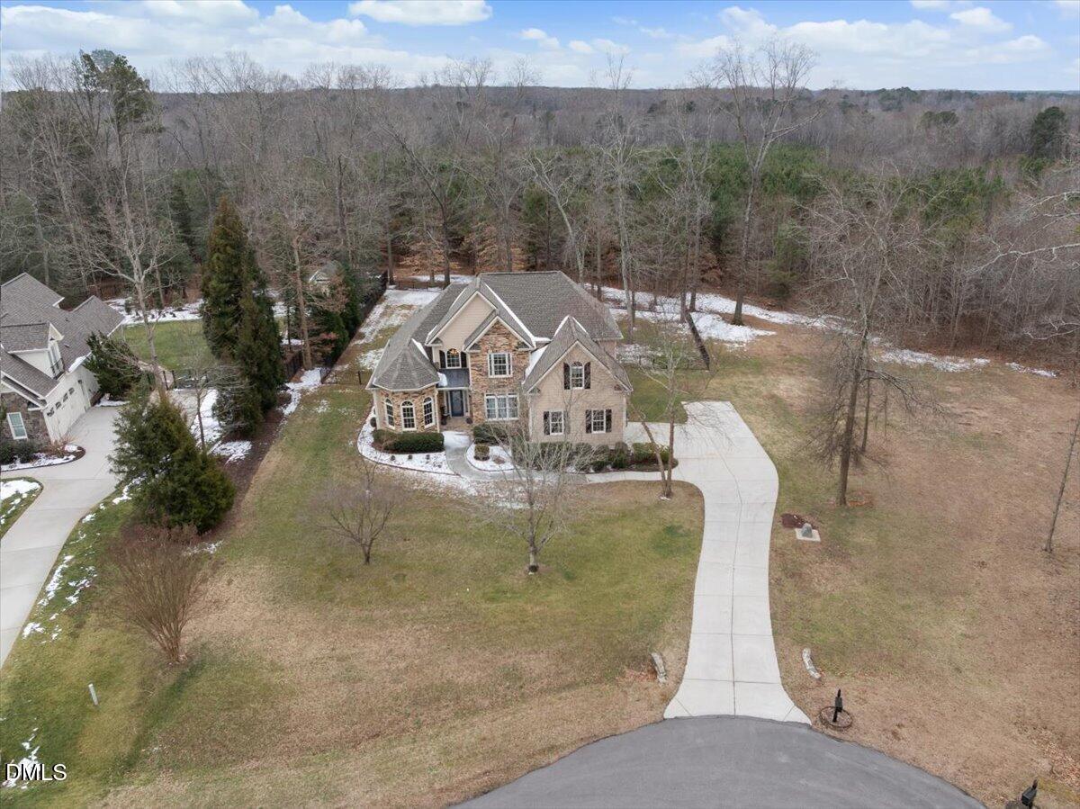 1004 Canterbury Court