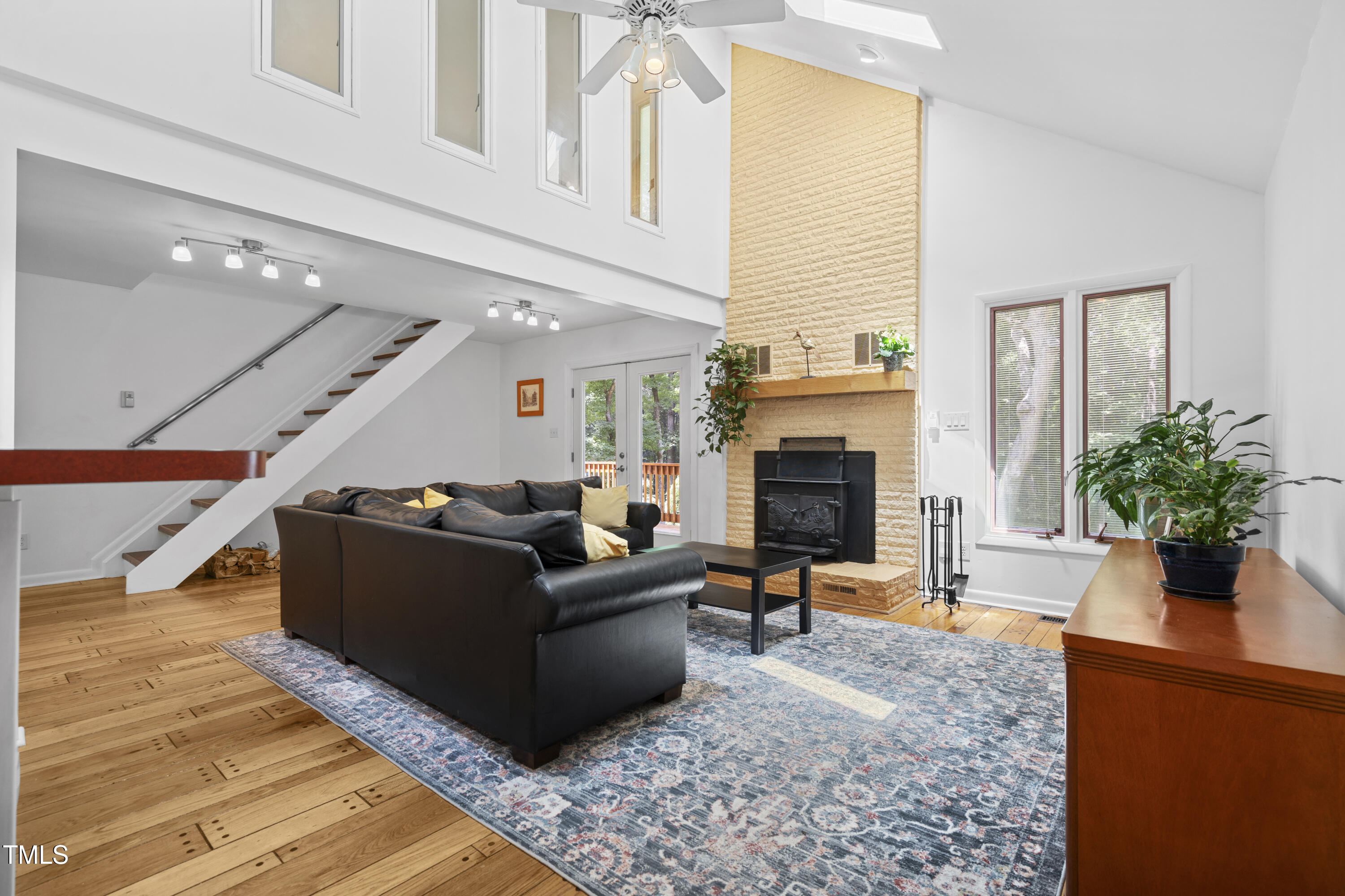 5008 Tallwood Drive