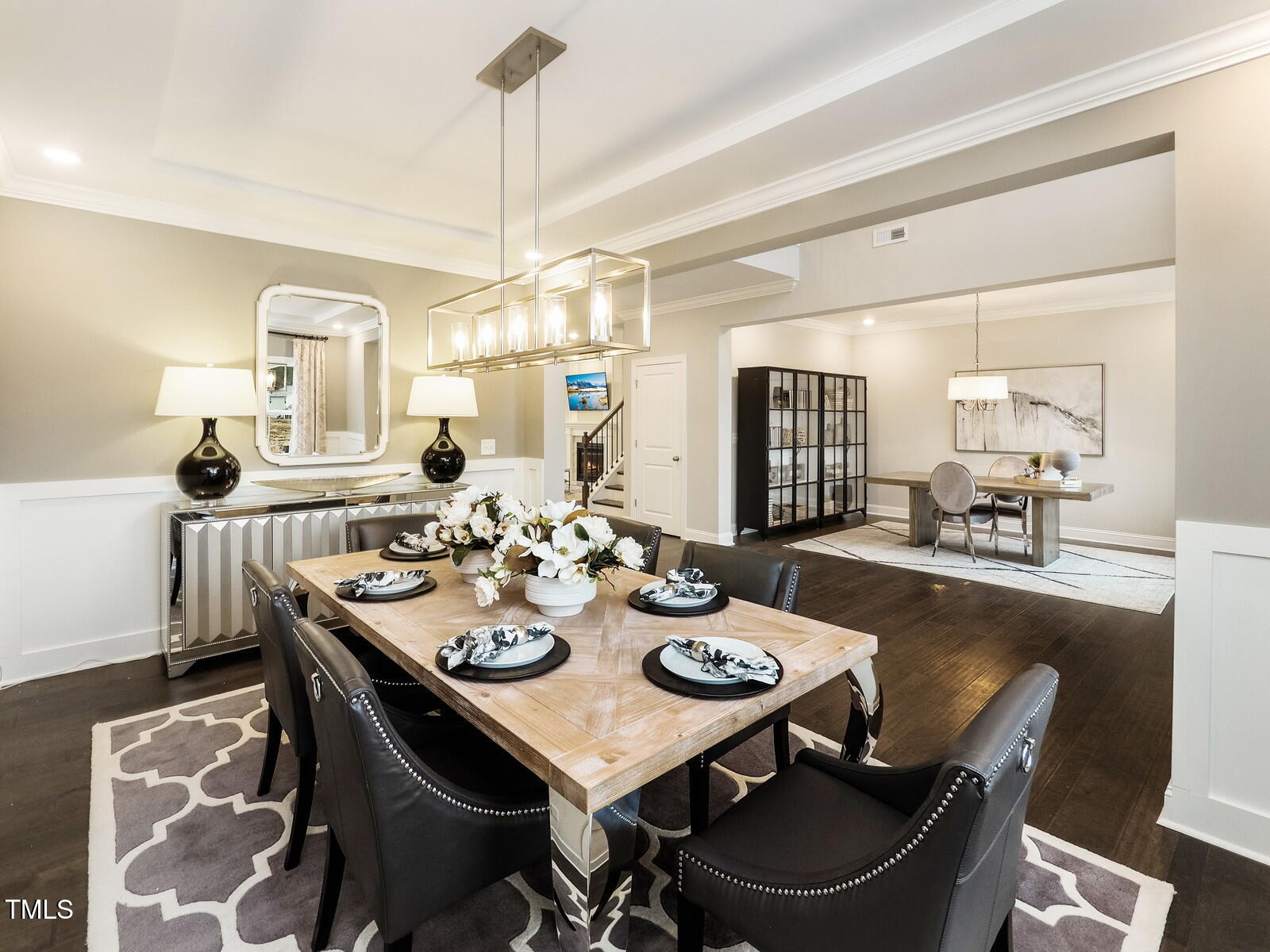 123 W Fountainhead Lane