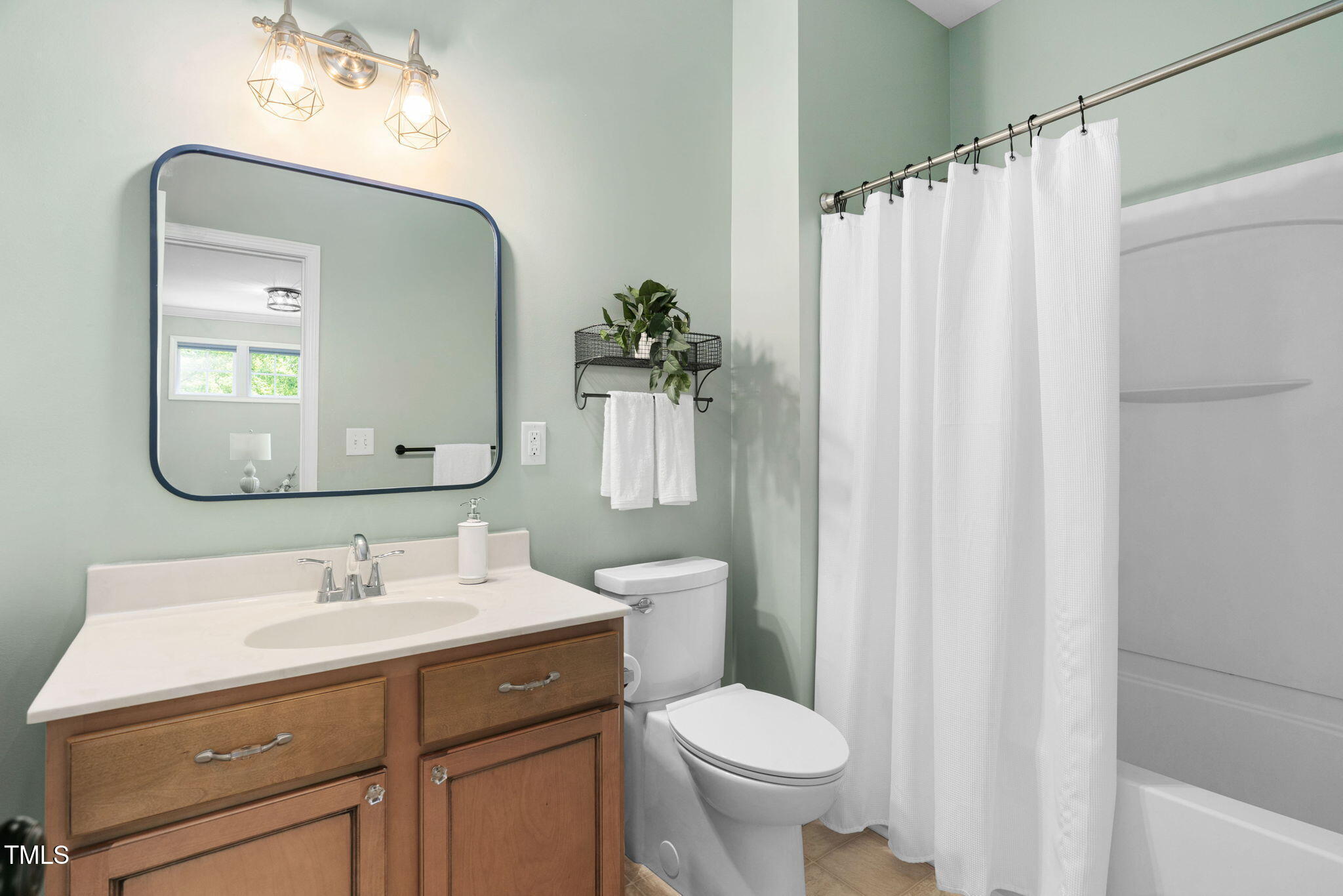 Clayton, North Carolina 27527, United States, 4 Bedrooms Bedrooms, ,4 BathroomsBathrooms,Residential,Active,120154