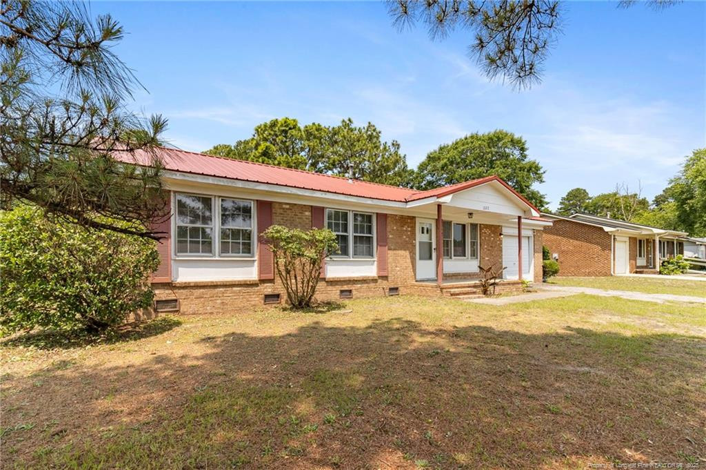 1222 Kienast Drive