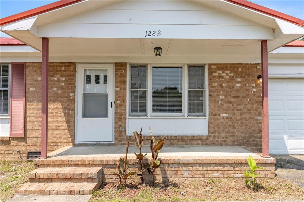 1222 Kienast Drive