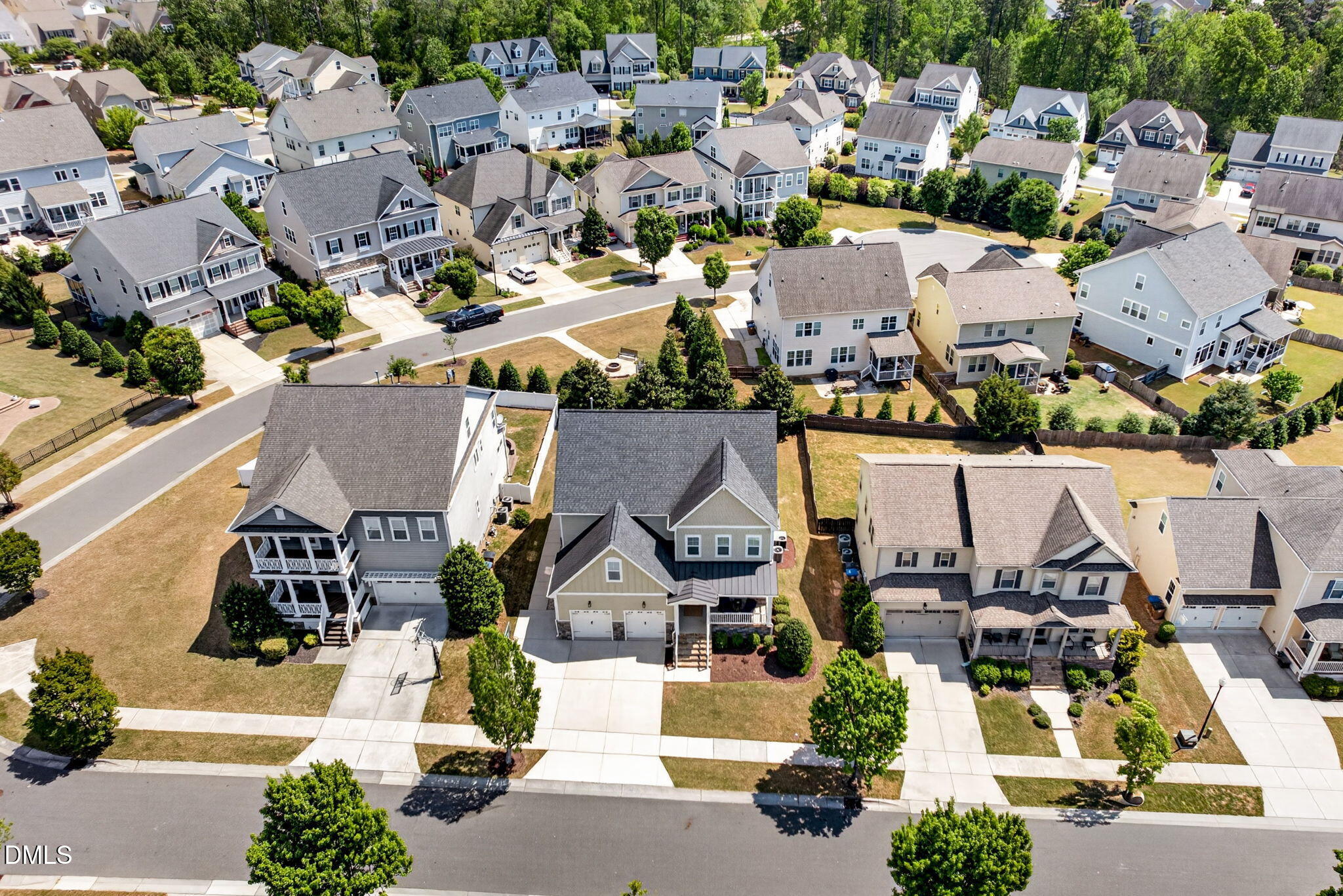 1140 Woodland Grove Way