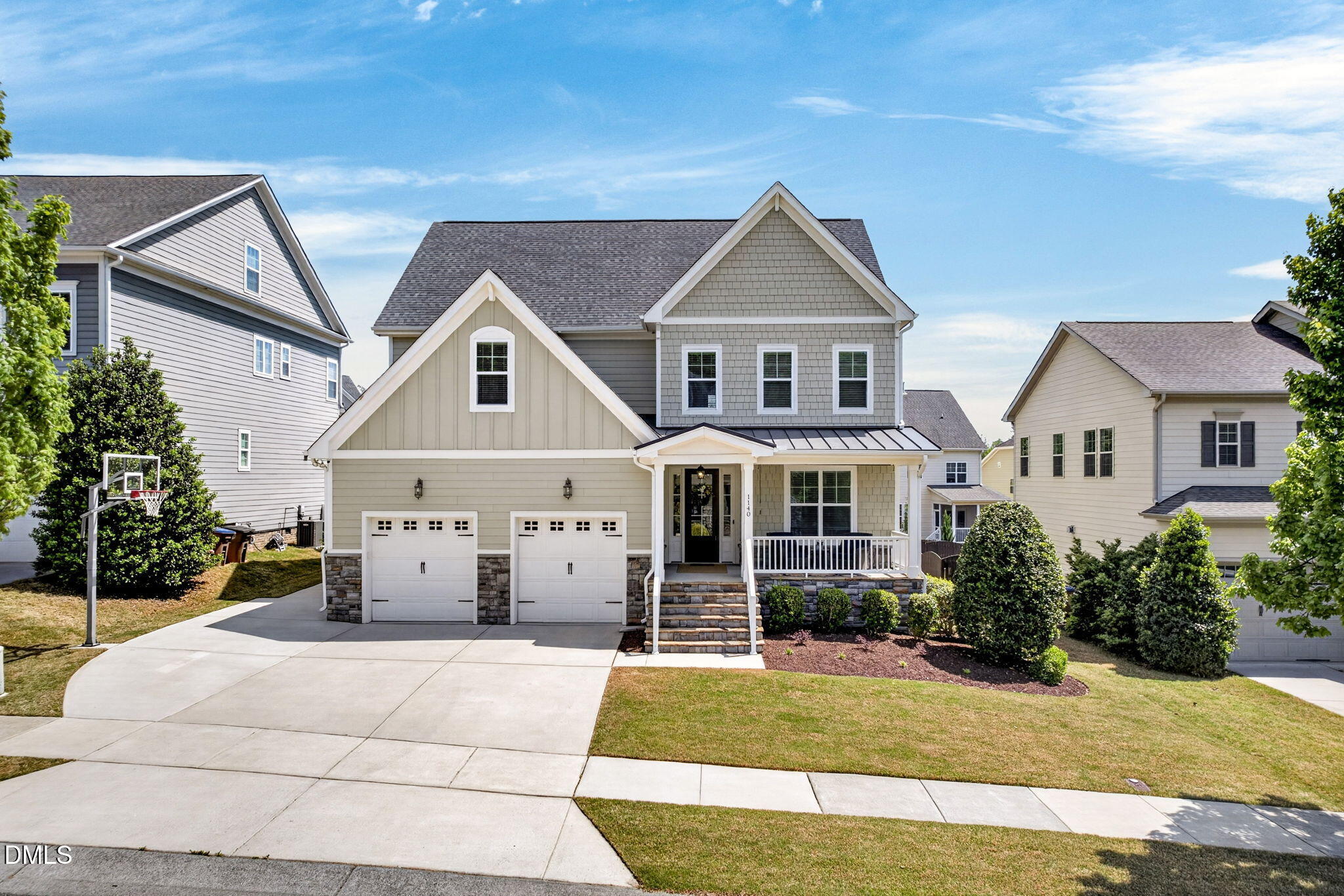 1140 Woodland Grove Way