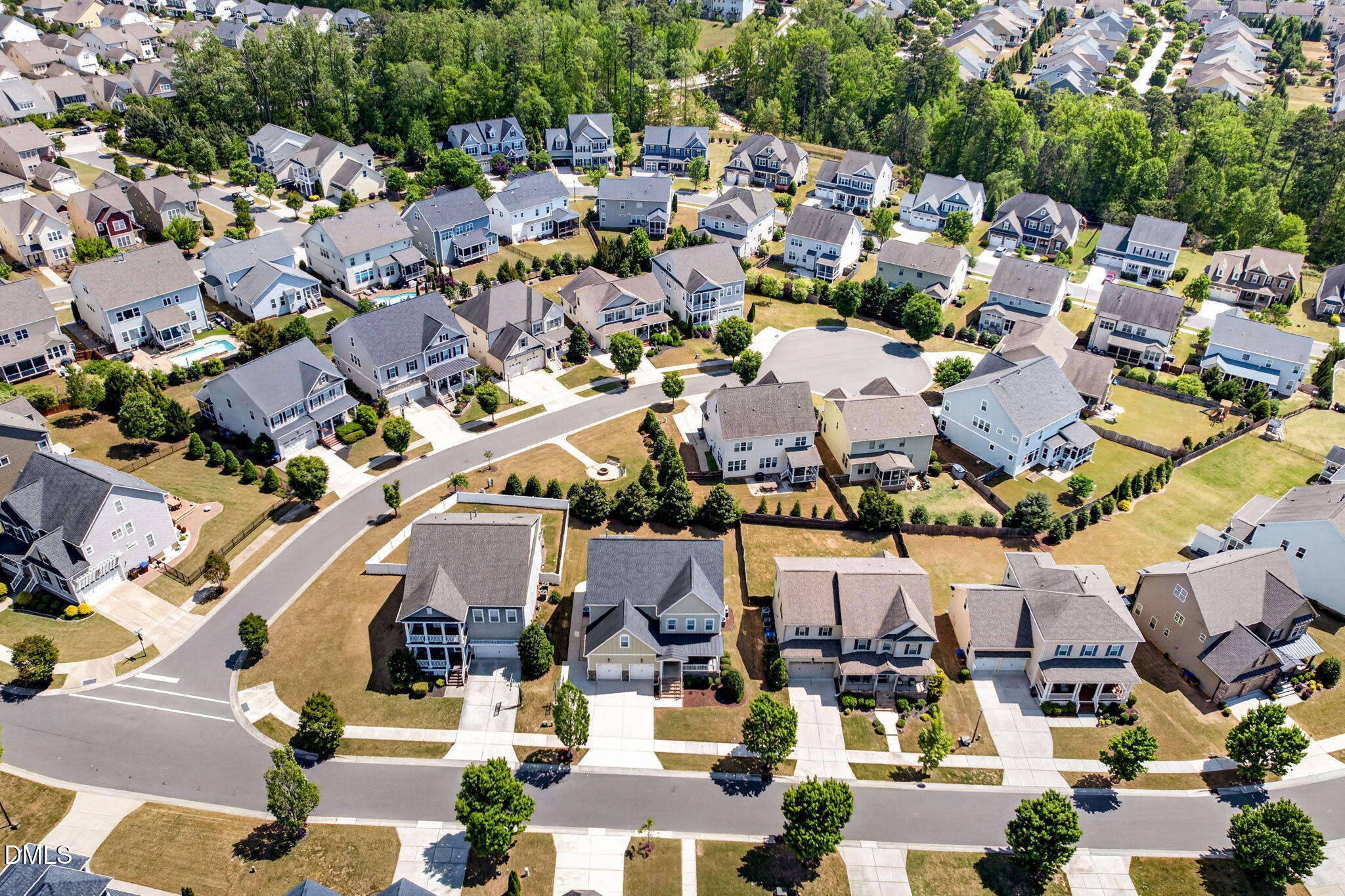 1140 Woodland Grove Way